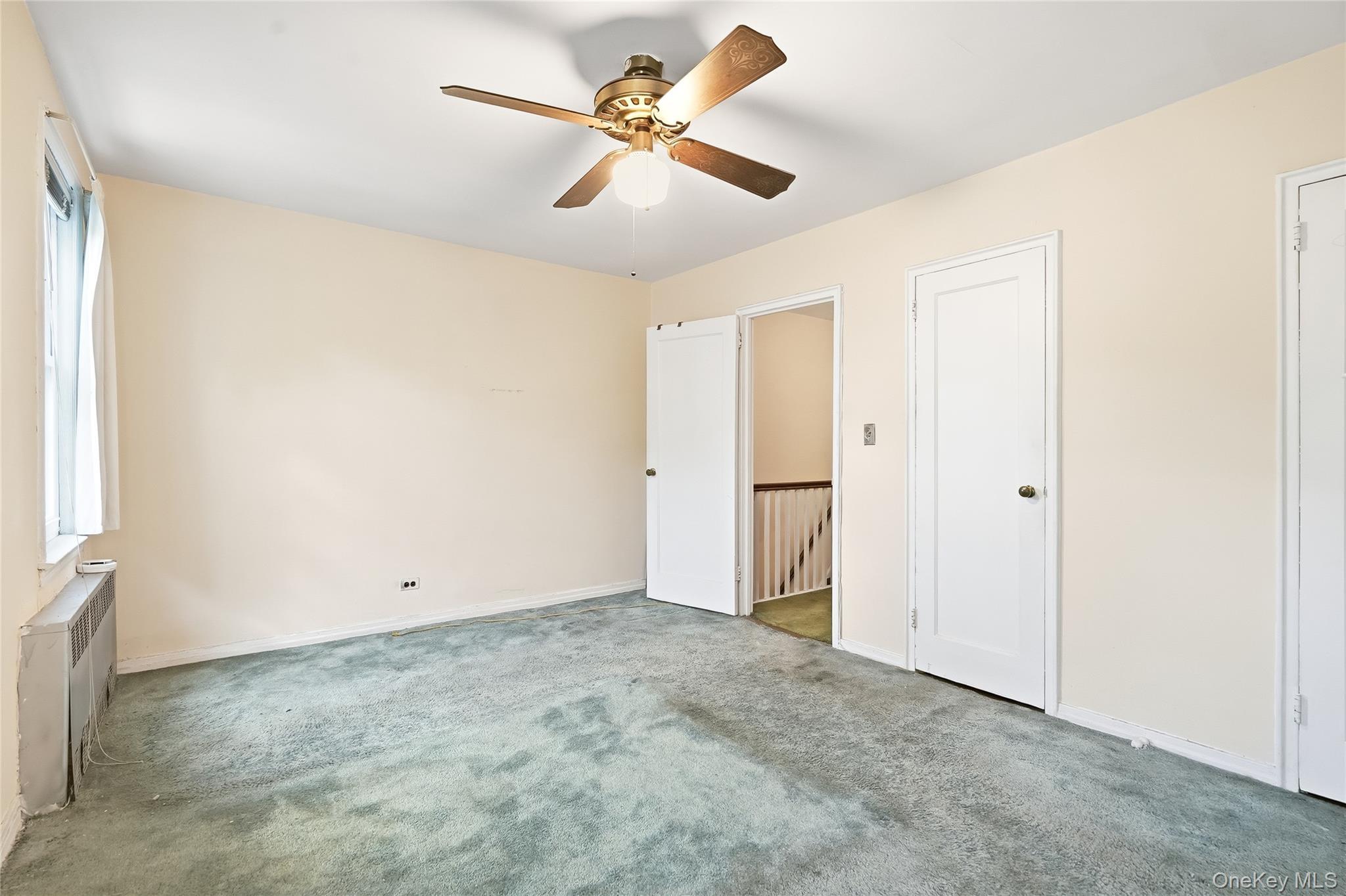Single Family Murdock Avenue Bronx, NY 10466, MLS-1016641-20