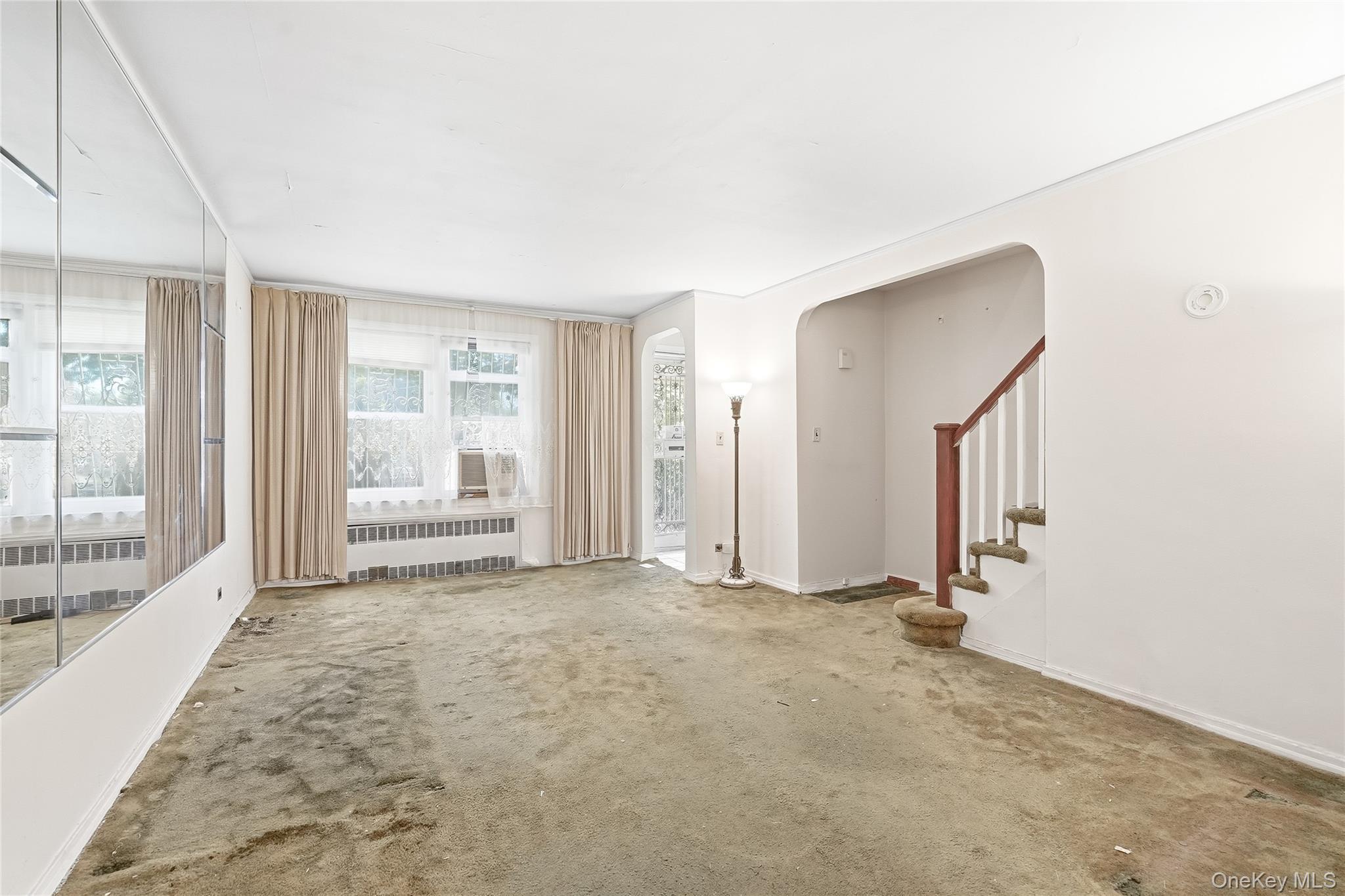Single Family Murdock Avenue Bronx, NY 10466, MLS-1016641-6
