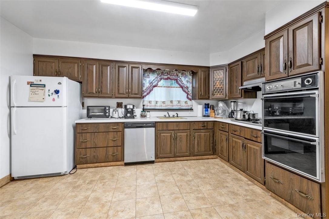 Single Family Neill Avenue  Bronx, NY 10461, MLS-1016642-7