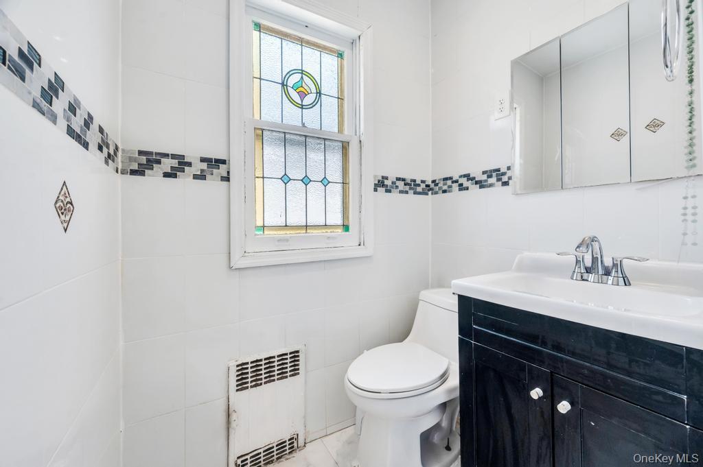 Single Family 96th Street Queens, NY 11416, MLS-1016646-20
