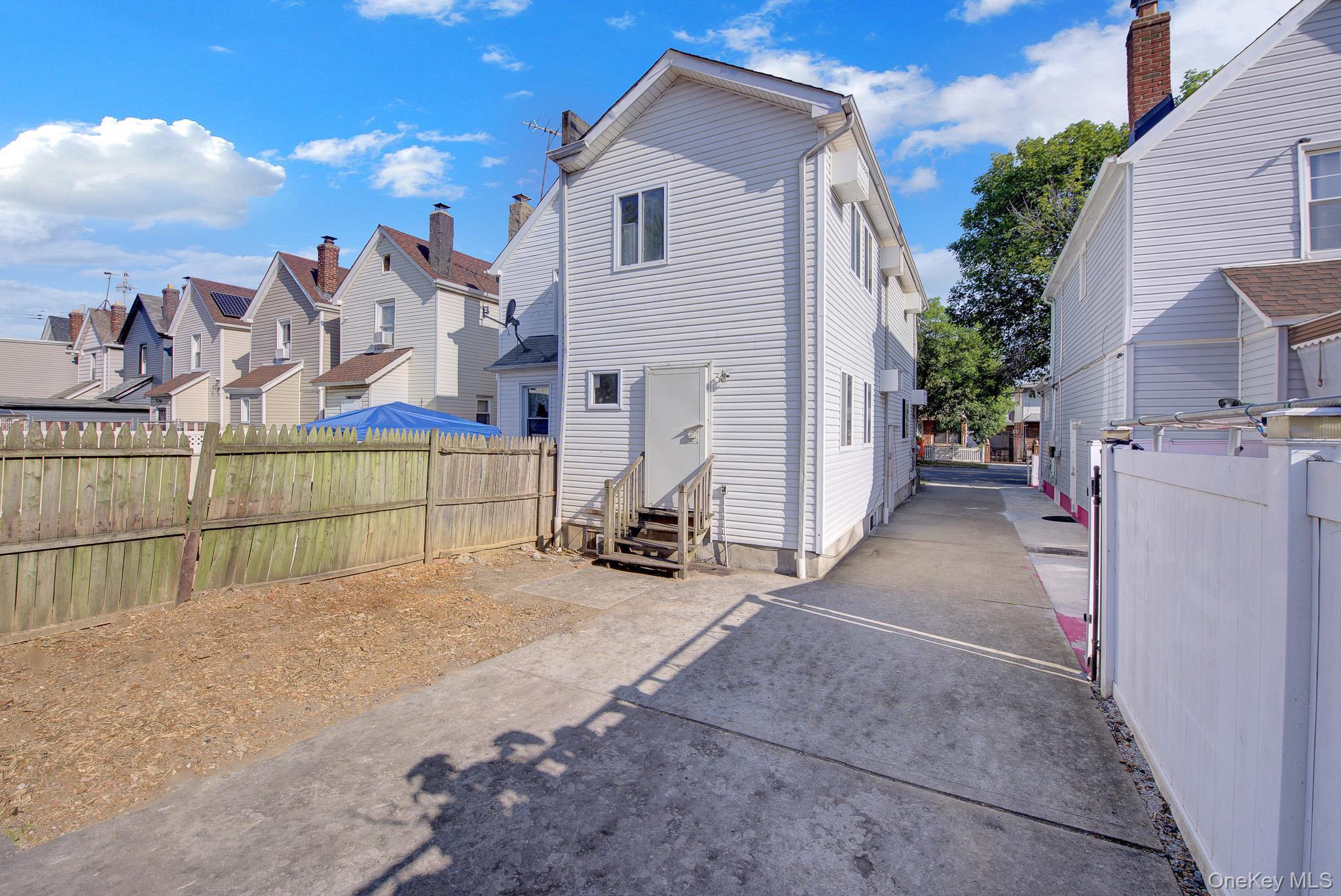 Single Family 116th Avenue  Queens, NY 11436, MLS-1016651-18