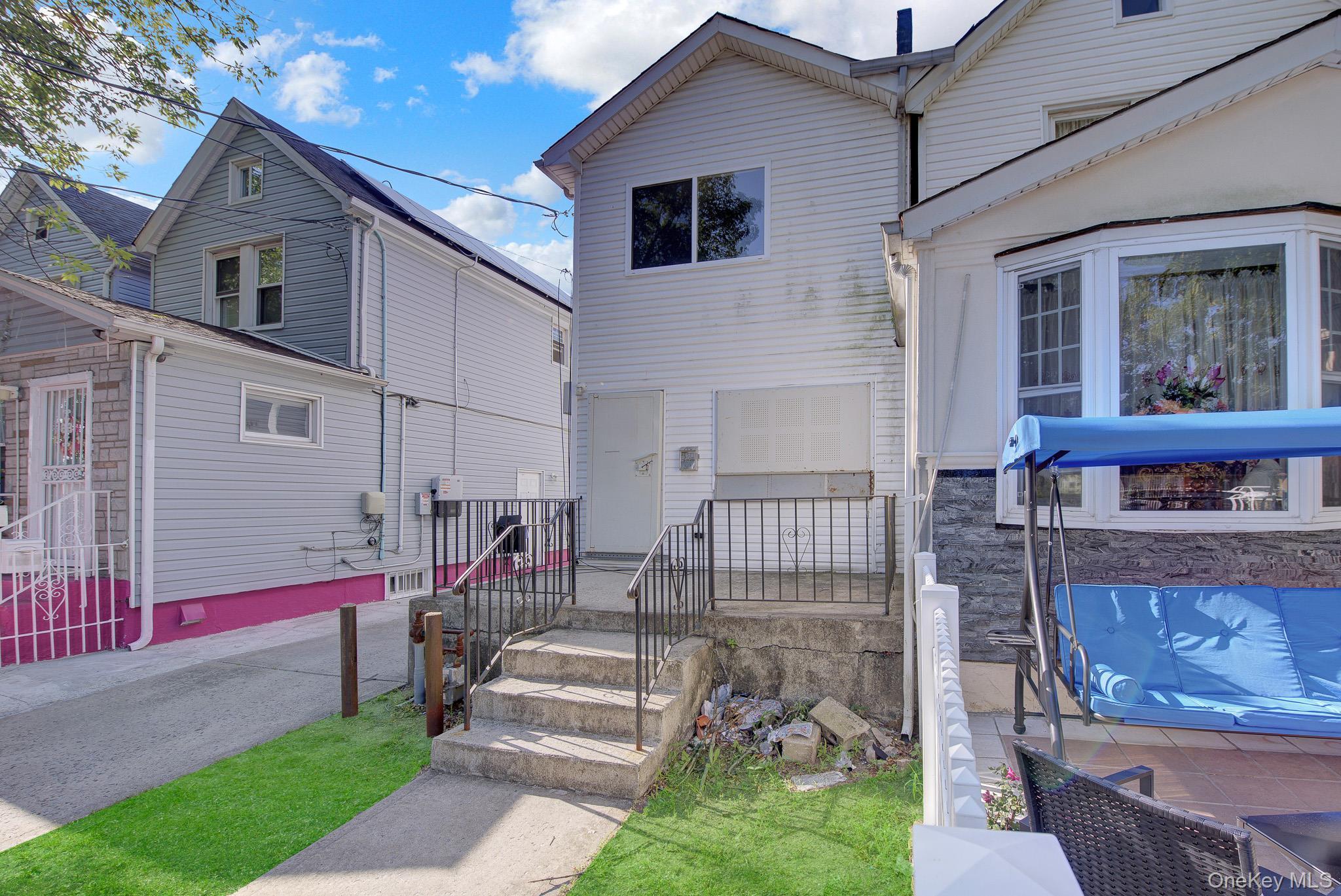 Single Family 116th Avenue Queens, NY 11436, MLS-1016651-4