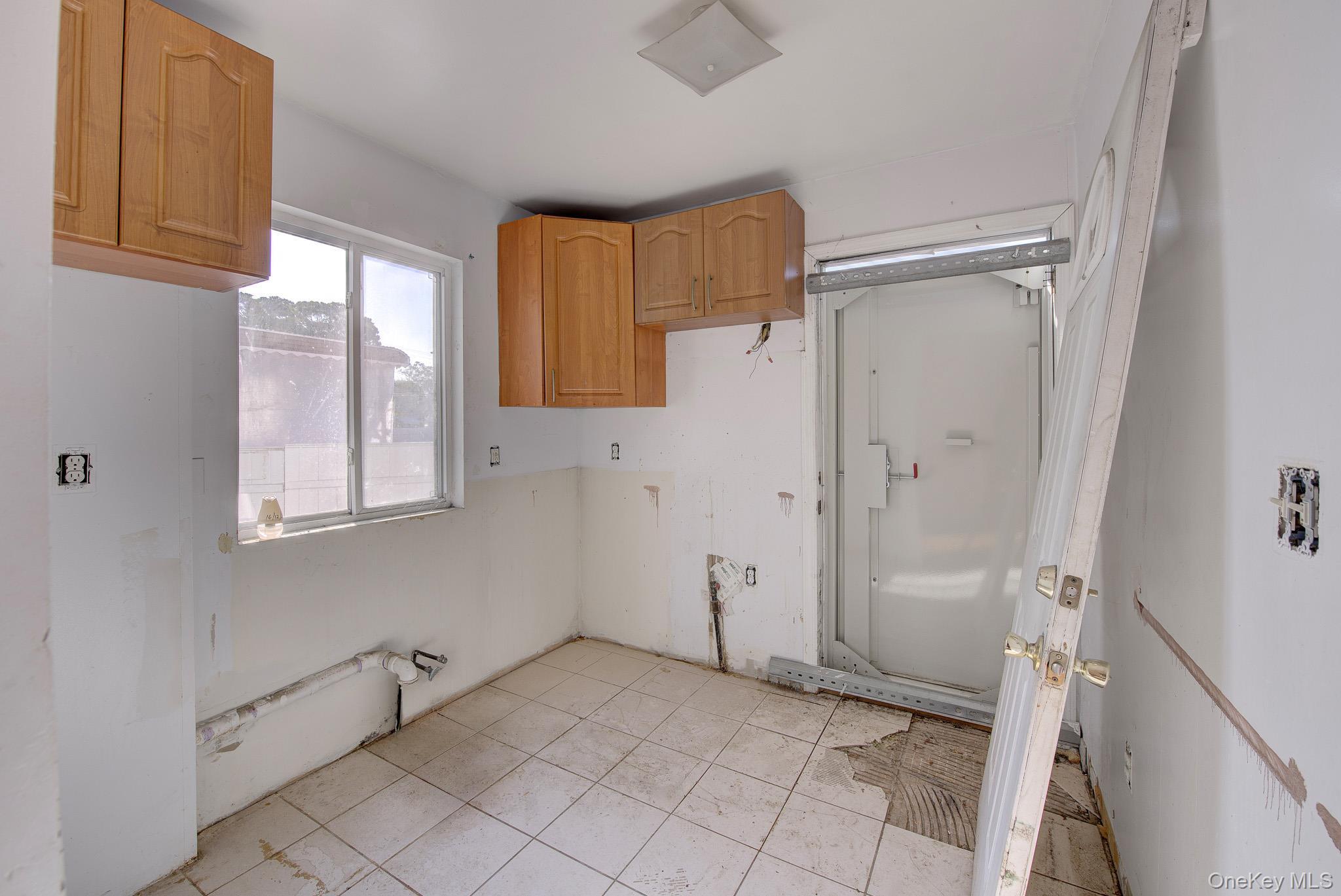 Single Family 116th Avenue Queens, NY 11436, MLS-1016651-5