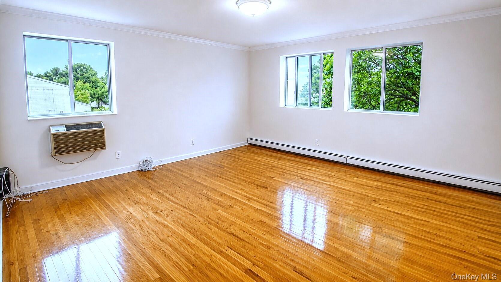 Apartment 102nd Avenue  Queens, NY 11416, MLS-1016657-2