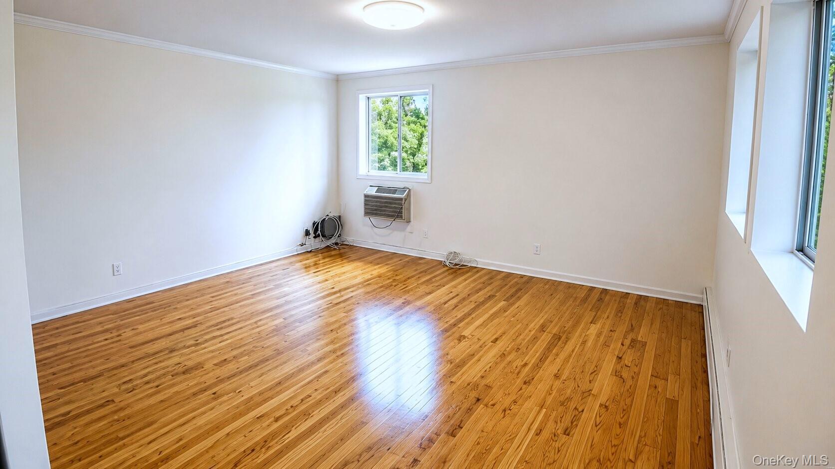 Apartment 102nd Avenue  Queens, NY 11416, MLS-1016657-3