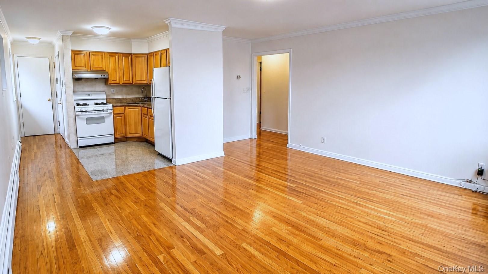 Apartment 102nd Avenue  Queens, NY 11416, MLS-1016657-5