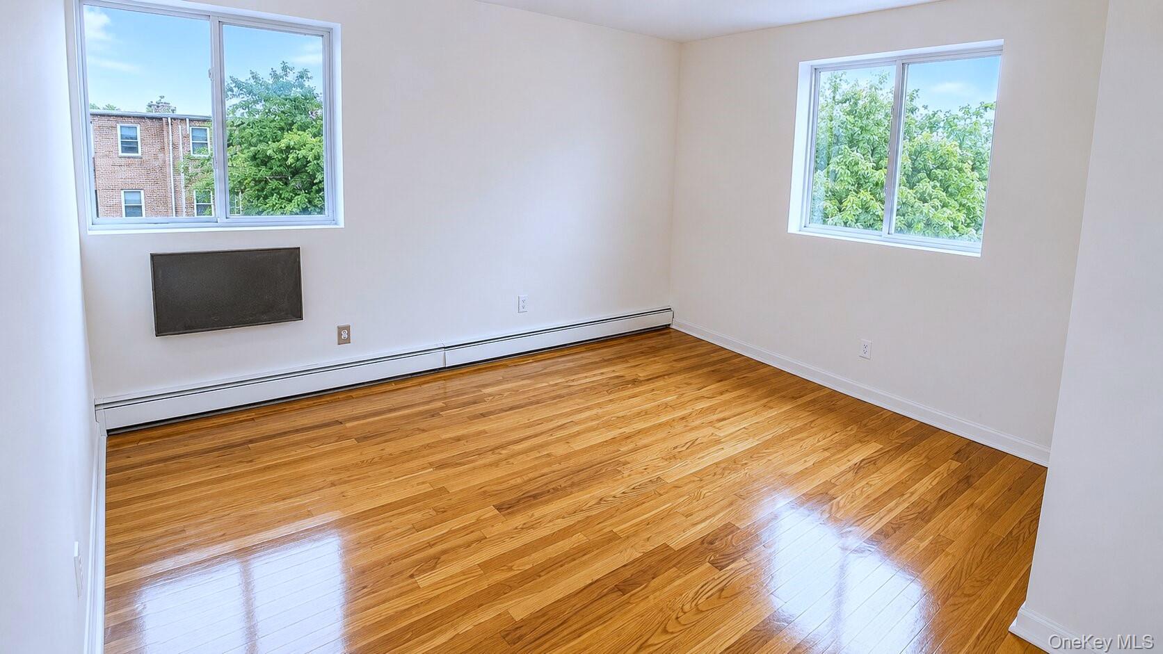 Apartment 102nd Avenue  Queens, NY 11416, MLS-1016657-7