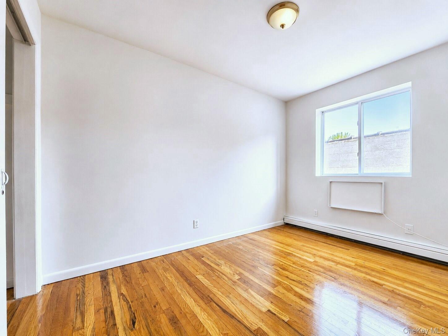 Apartment 102nd Avenue  Queens, NY 11416, MLS-1016657-9