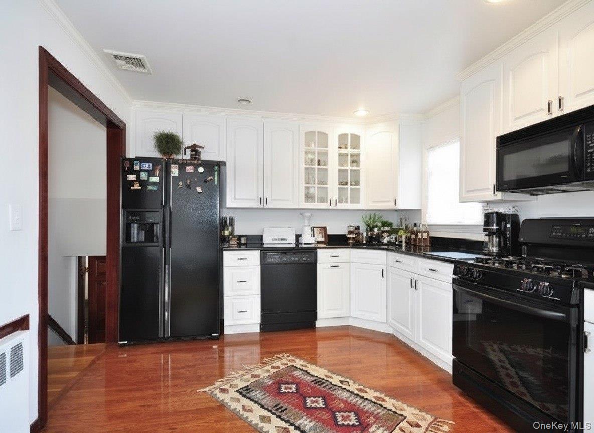 Single Family Terrace Avenue  Nassau County, NY 11530, MLS-1016681-4