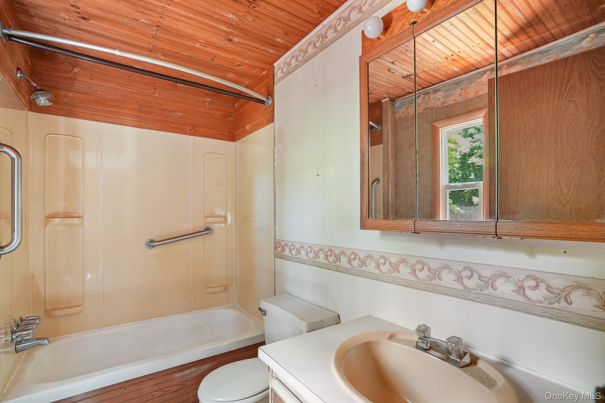 Single Family Prospect Street  Ulster County, NY 12542, MLS-1016704-16