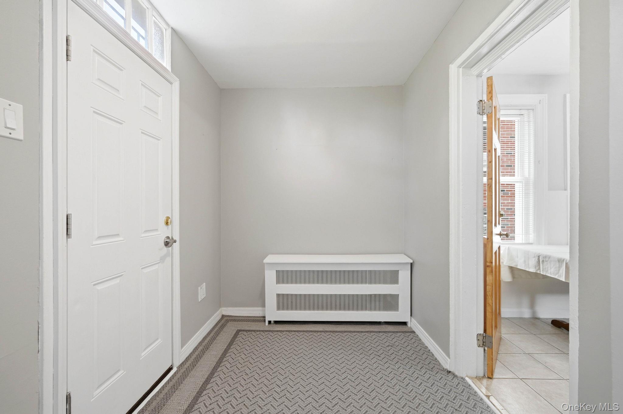 Single Family Pratt Avenue Bronx, NY 10466, MLS-1016705-22