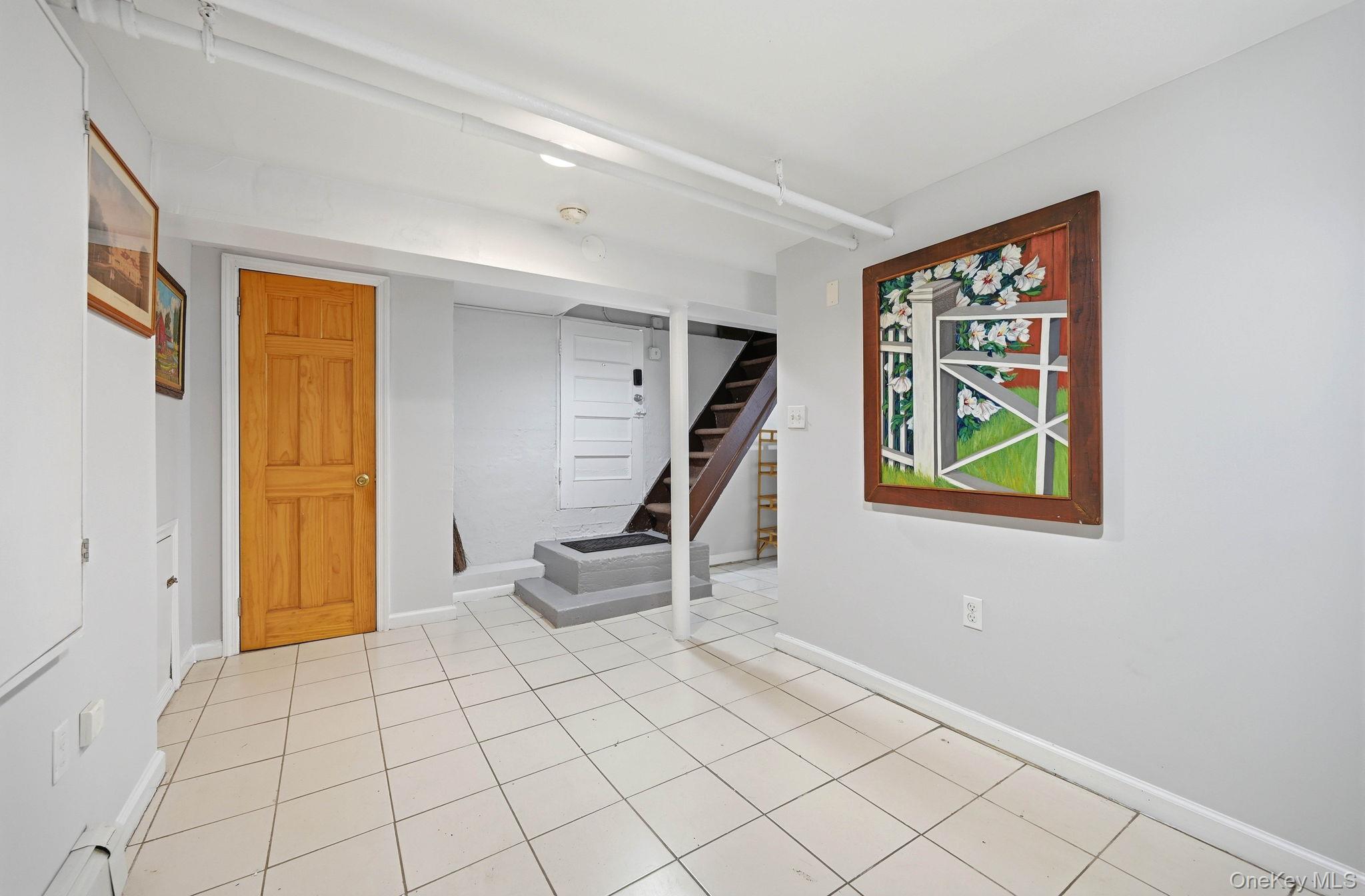 Single Family Pratt Avenue Bronx, NY 10466, MLS-1016705-34
