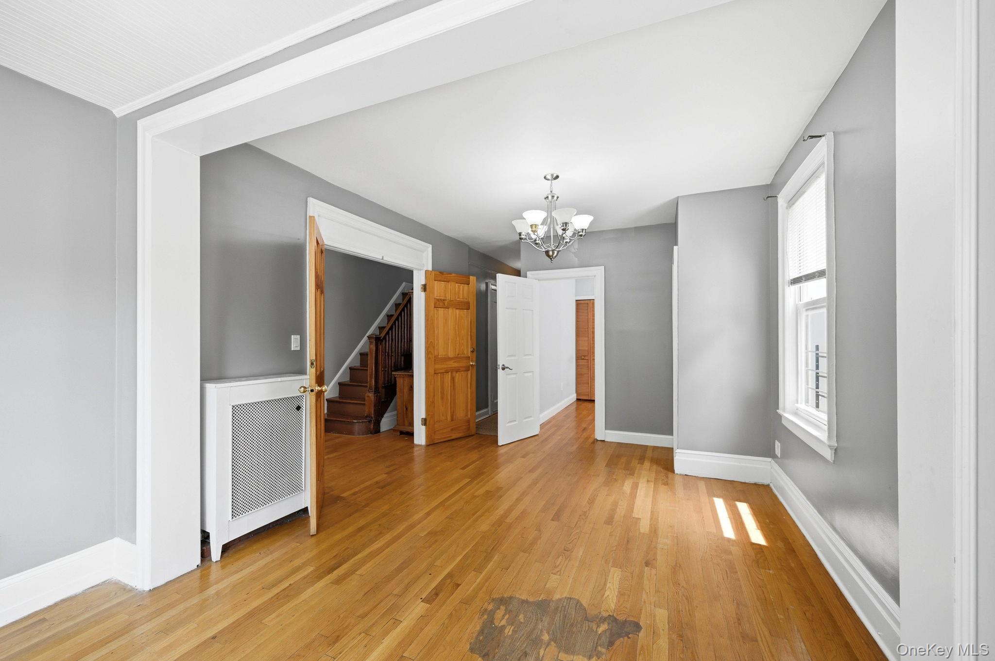 Single Family Pratt Avenue Bronx, NY 10466, MLS-1016705-7