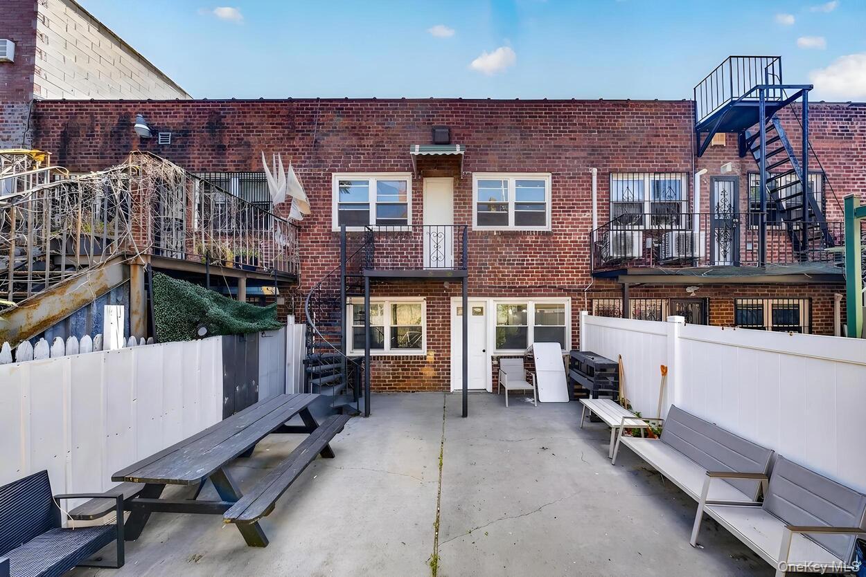 Single Family 118th Street  Queens, NY 11419, MLS-1016717-27