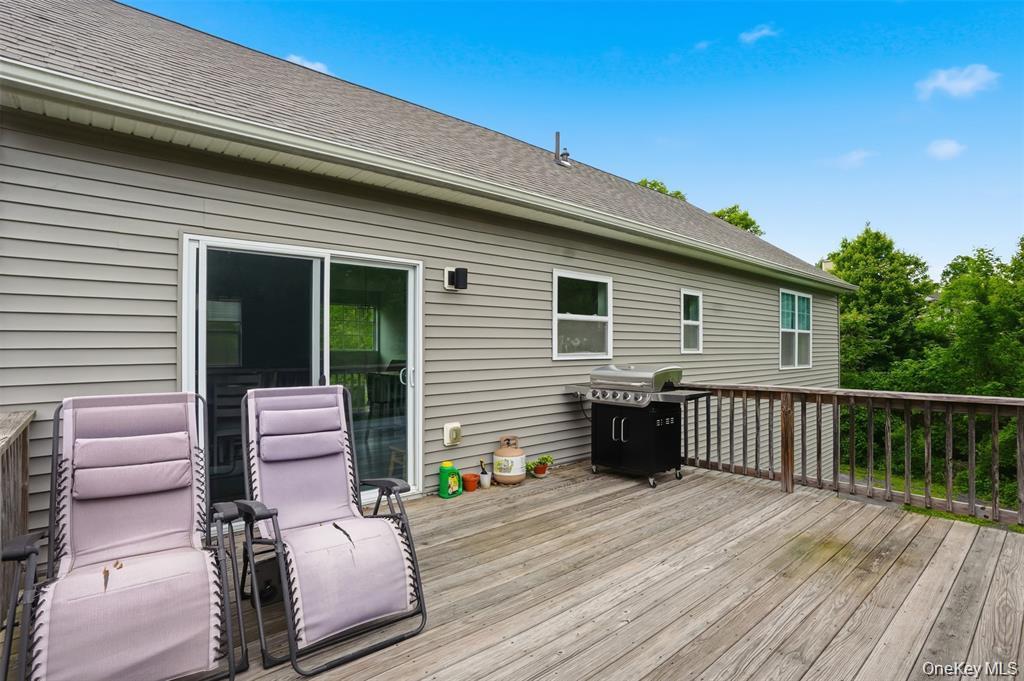 Single Family Kingsview Highway Ulster County, NY 12589, MLS-1016736-10