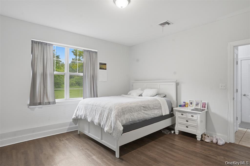 Single Family Kingsview Highway Ulster County, NY 12589, MLS-1016736-20