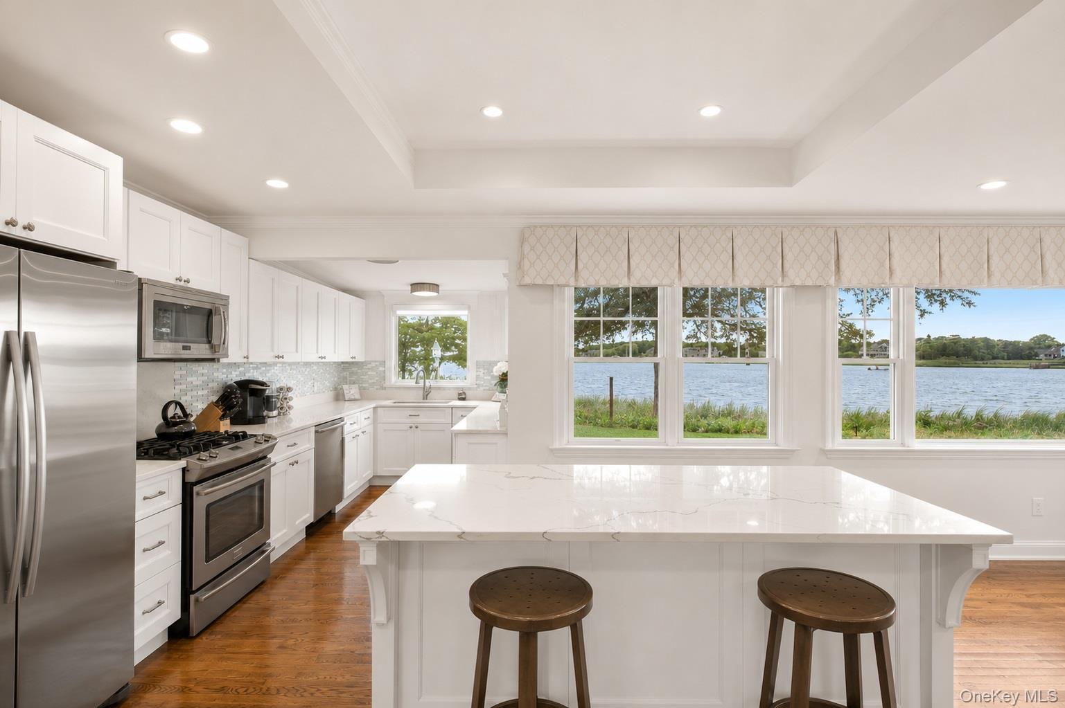 Single Family Shore Road  Suffolk County, NY 11977, MLS-1016745-12