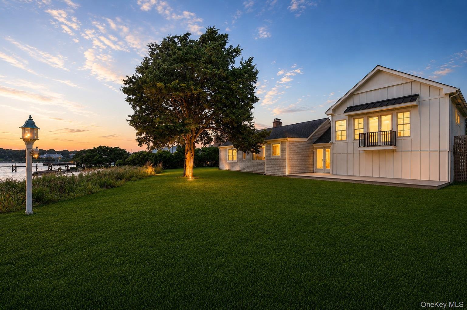 Single Family Shore Road  Suffolk County, NY 11977, MLS-1016745-4
