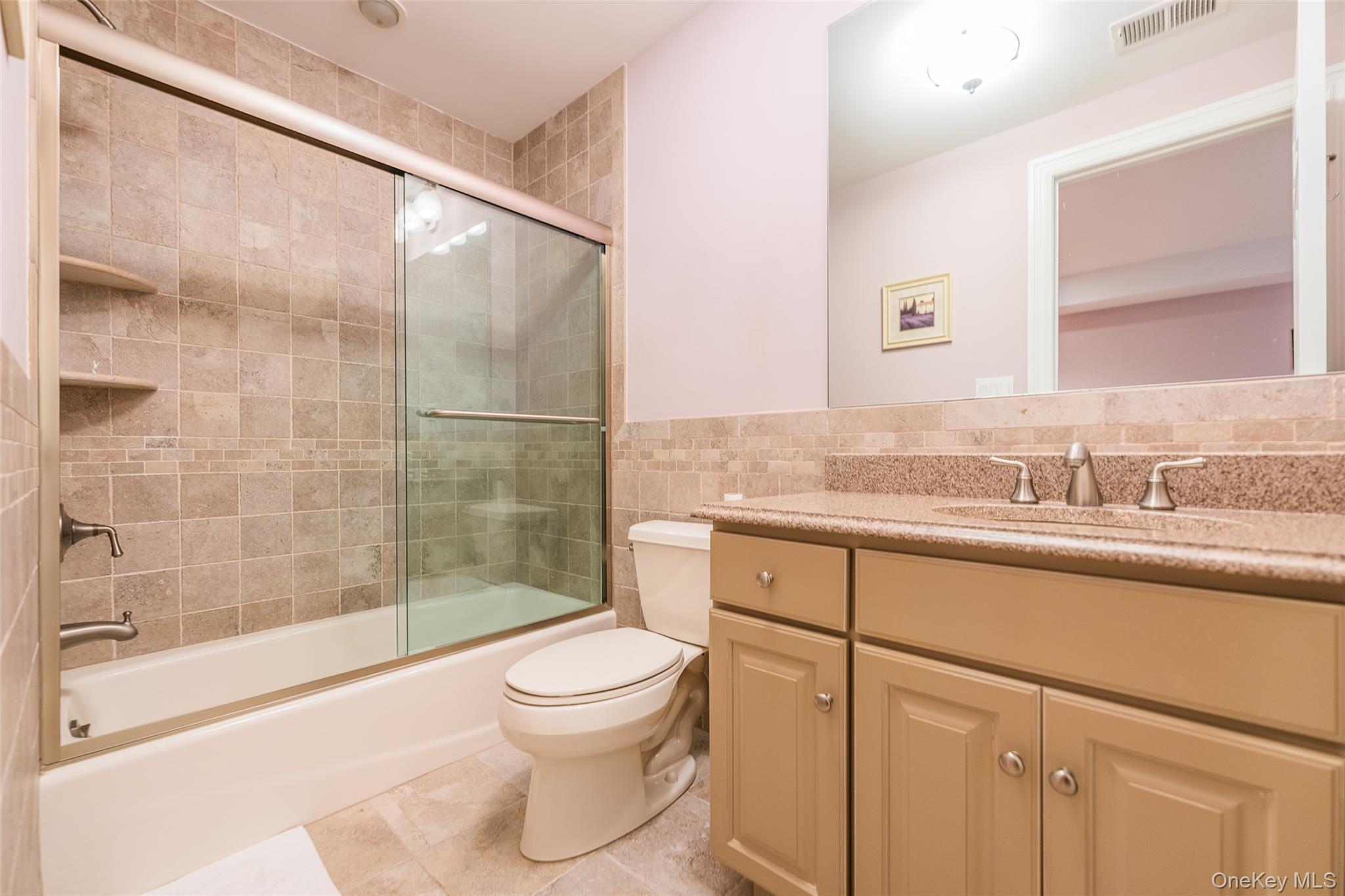 Single Family Westgate Road  Nassau County, NY 11791, MLS-1016748-40