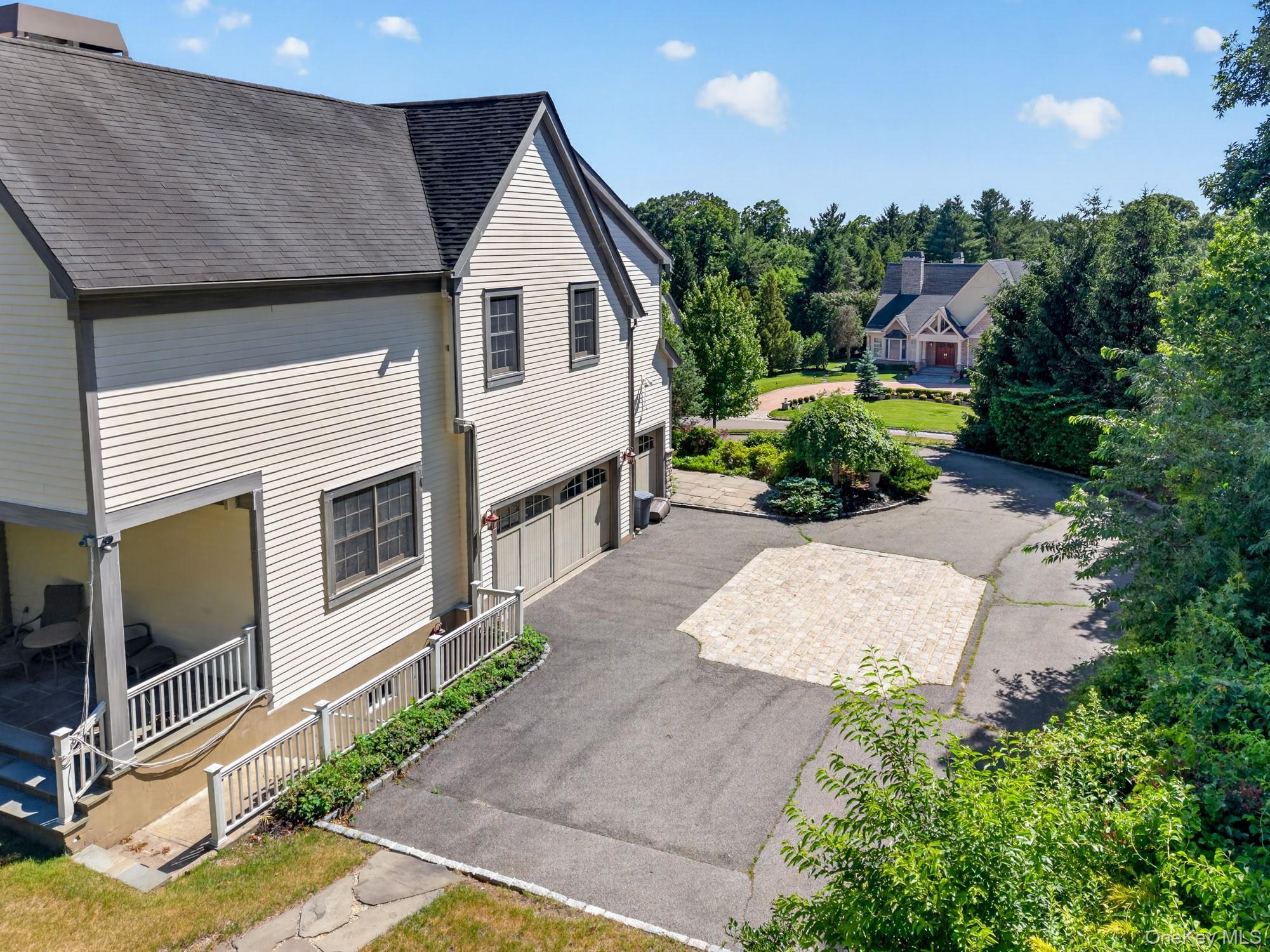 Single Family Westgate Road  Nassau County, NY 11791, MLS-1016748-47