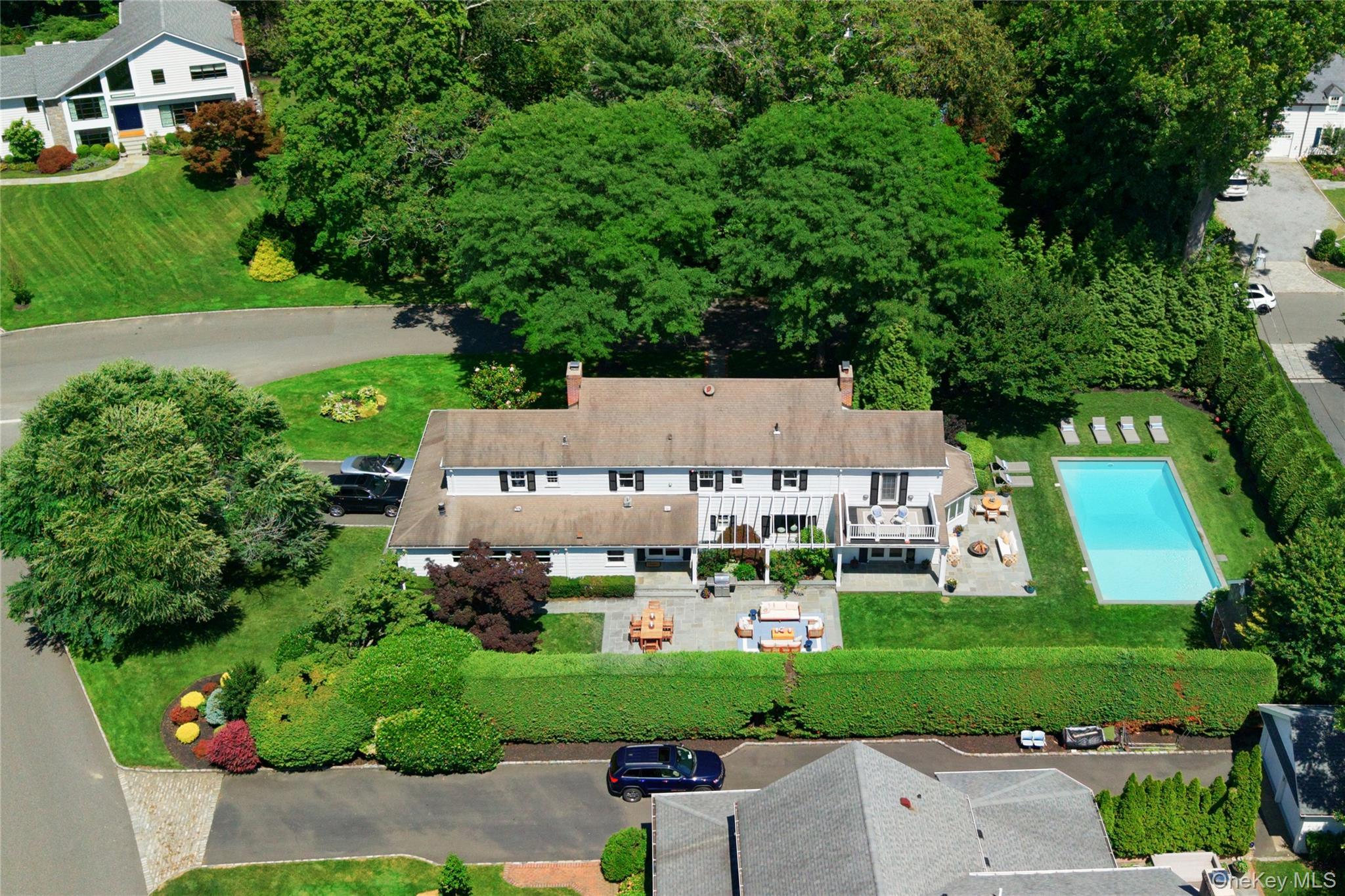 Single Family Brookside Drive  Nassau County, NY 11030, MLS-1016783-34