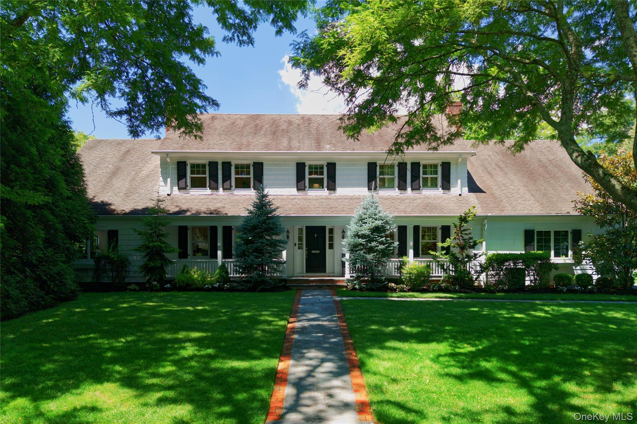 Single Family Brookside Drive  Nassau County, NY 11030, MLS-1016783-36