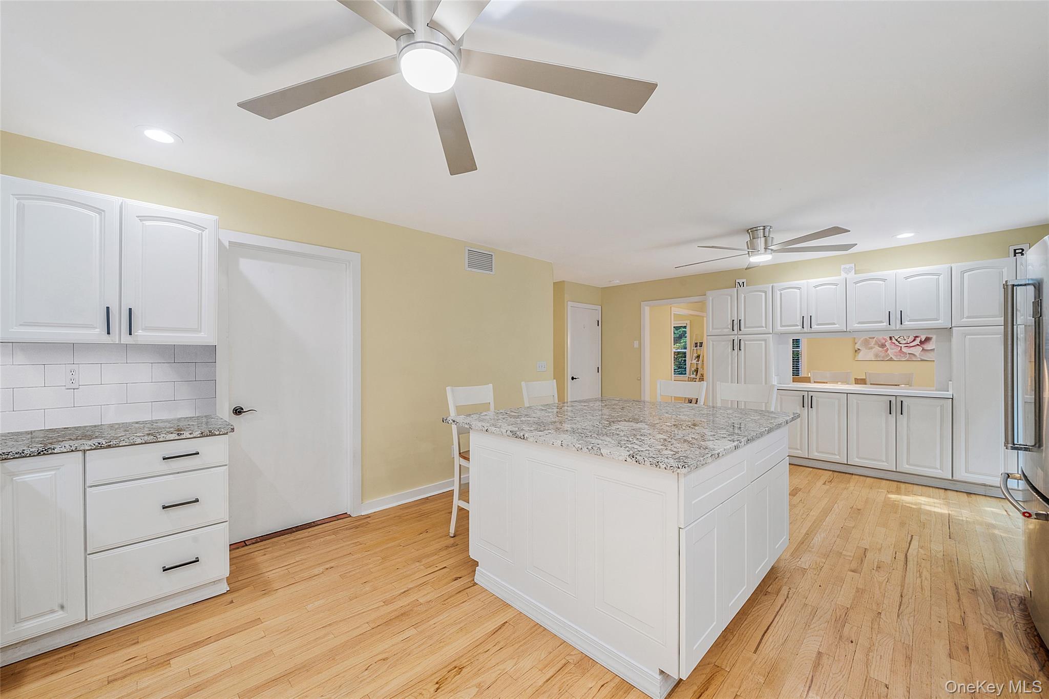 Single Family Ships Drive Suffolk County, NY 11971, MLS-1016785-10