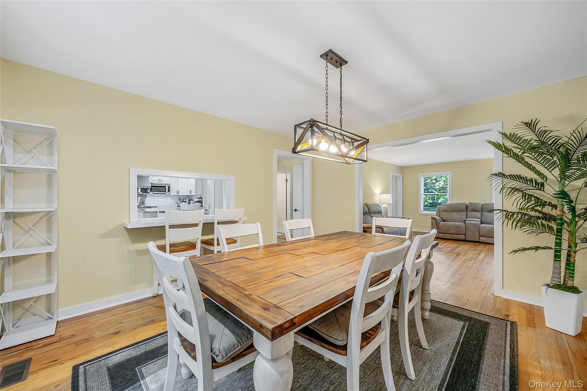 Single Family Ships Drive Suffolk County, NY 11971, MLS-1016785-13