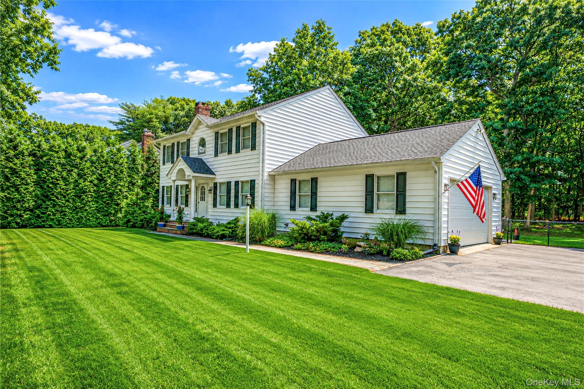 Single Family Ships Drive Suffolk County, NY 11971, MLS-1016785-3