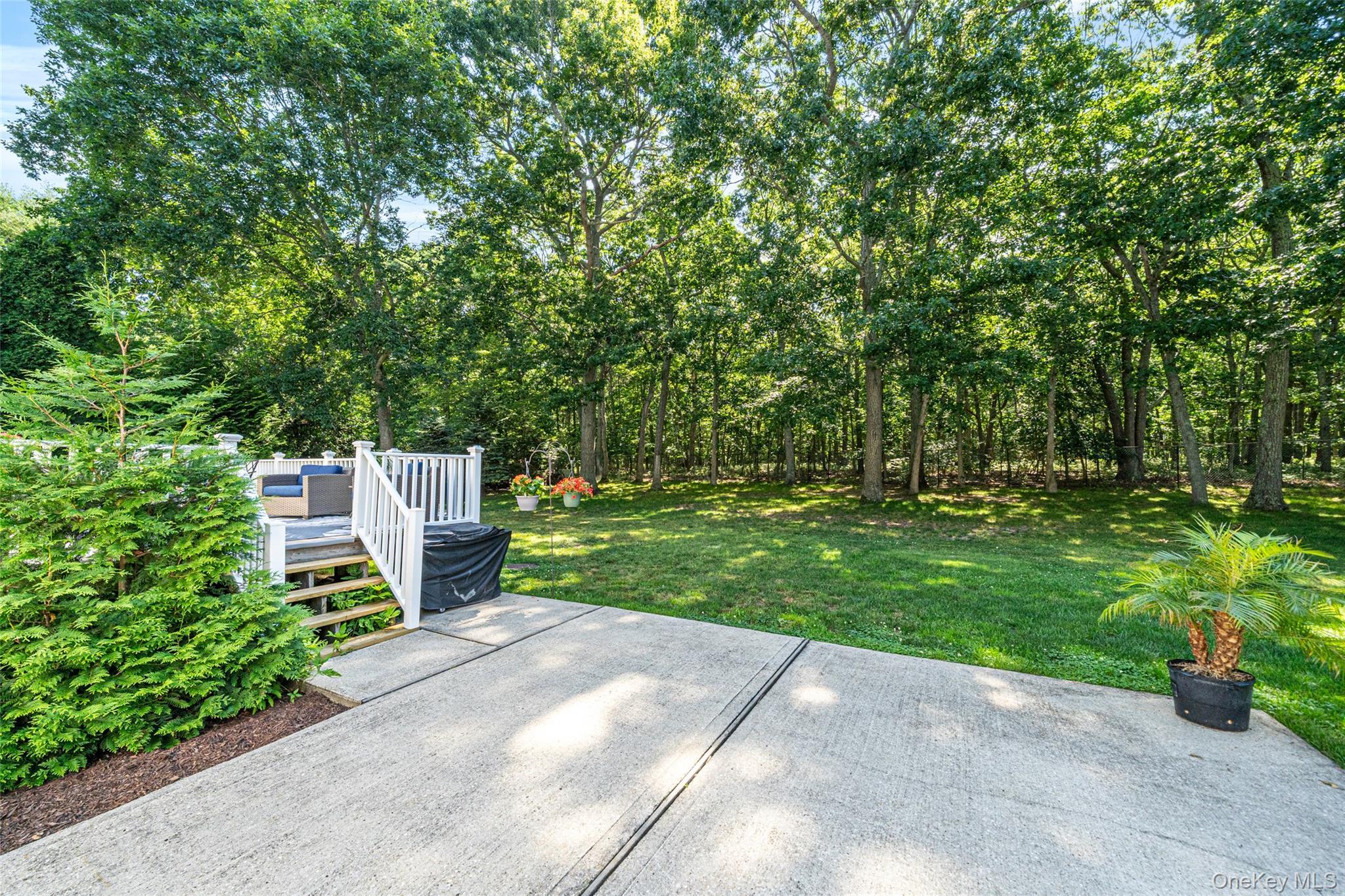Single Family Ships Drive Suffolk County, NY 11971, MLS-1016785-34
