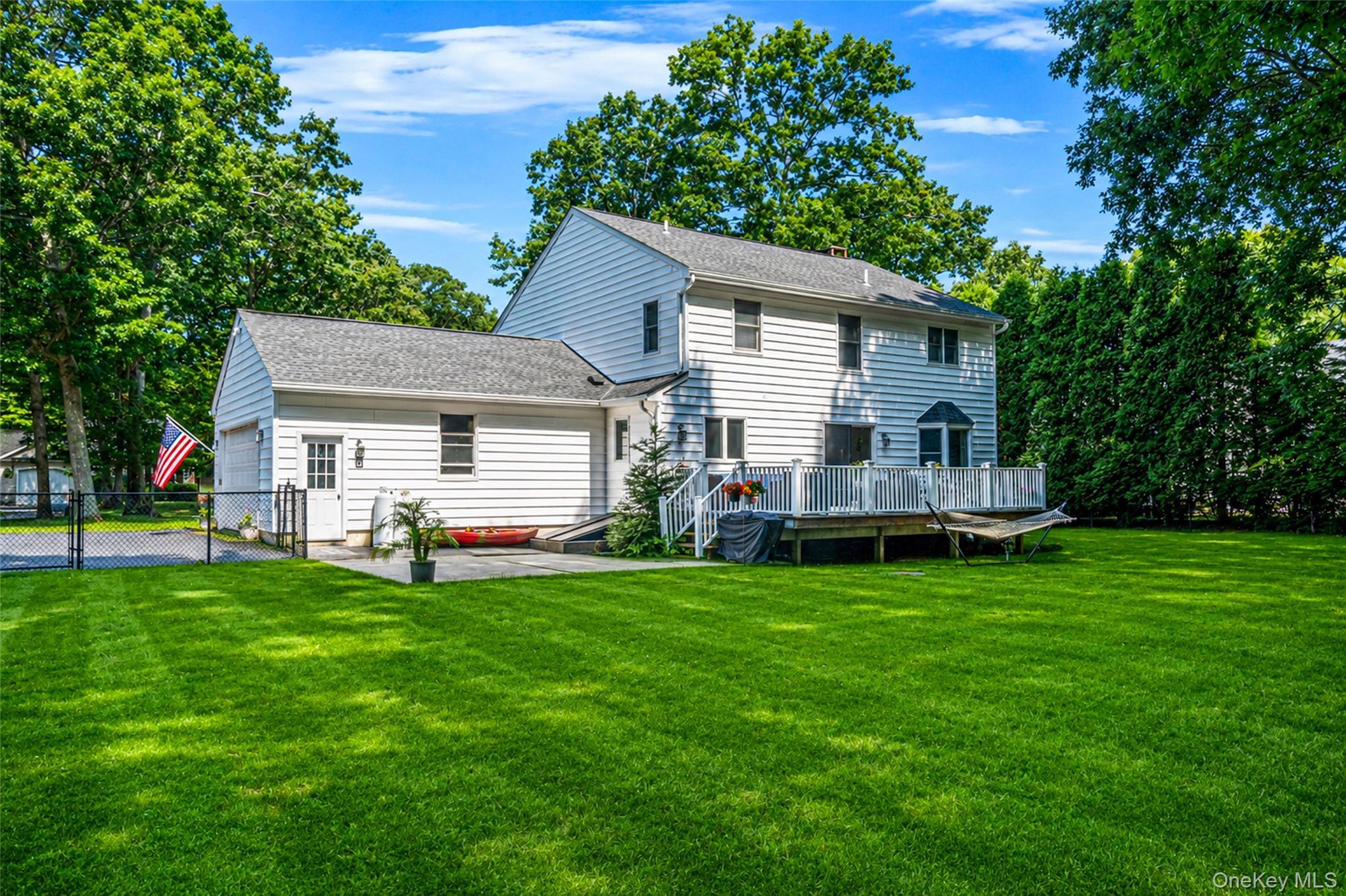 Single Family Ships Drive Suffolk County, NY 11971, MLS-1016785-37