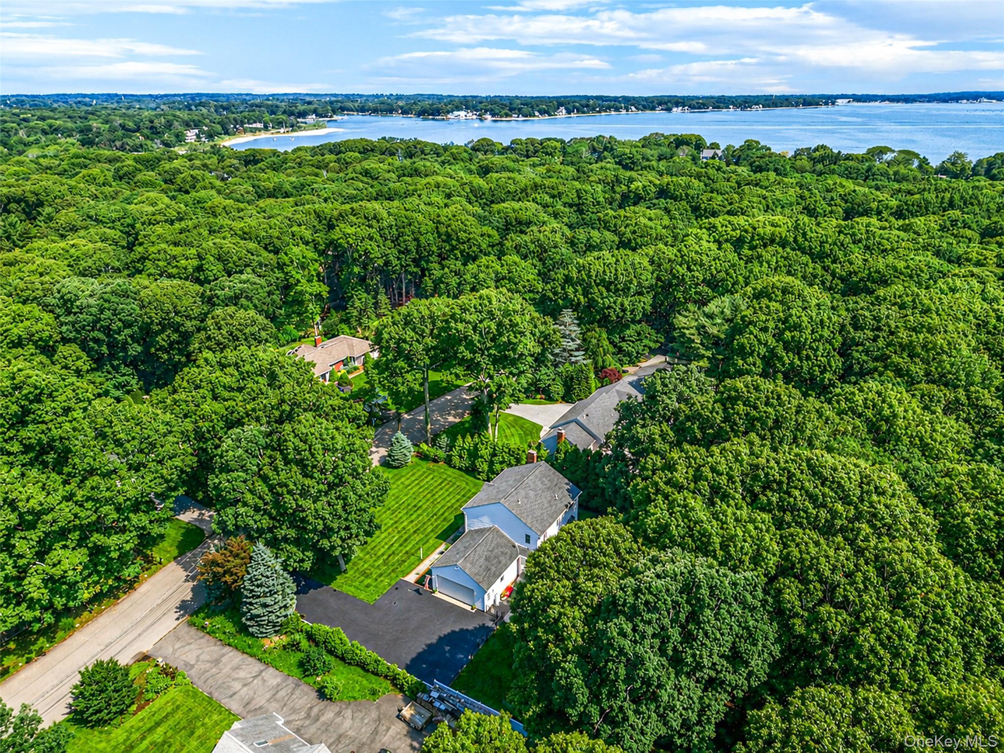 Single Family Ships Drive Suffolk County, NY 11971, MLS-1016785-41