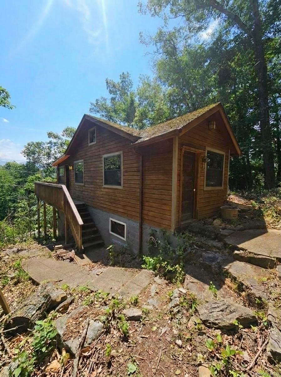Single Family Brook Trail Orange County, NY 10925, MLS-1016796-2