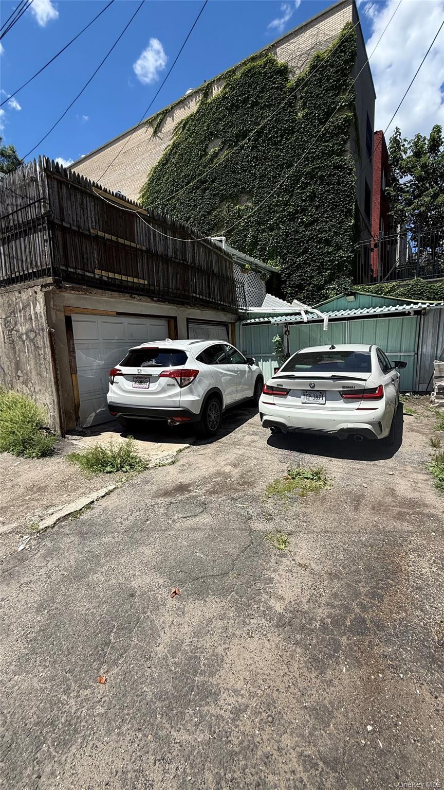 Single Family Manor Avenue  Bronx, NY 10472, MLS-1016820-14