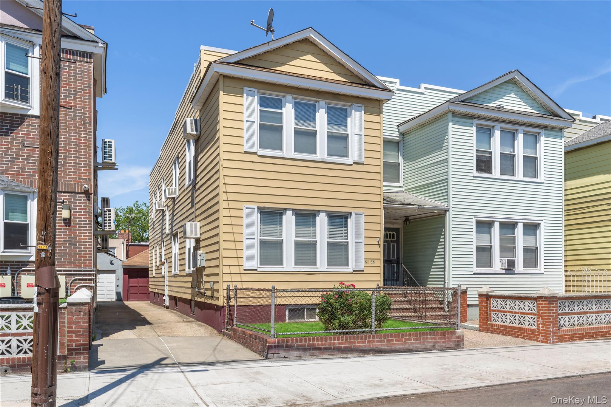 Single Family 47th Street Queens, NY 11377, MLS-1016835-19
