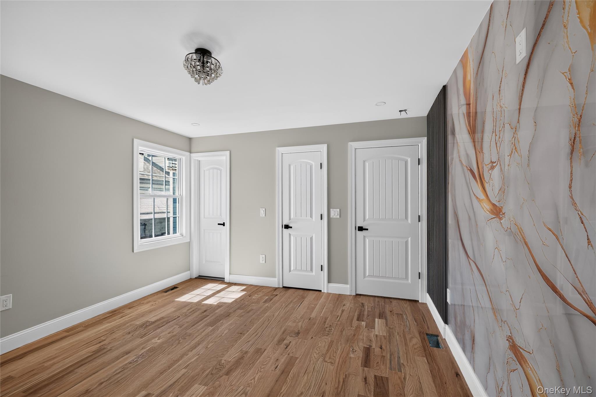 Single Family 135th Avenue Queens, NY 11413, MLS-1016836-10