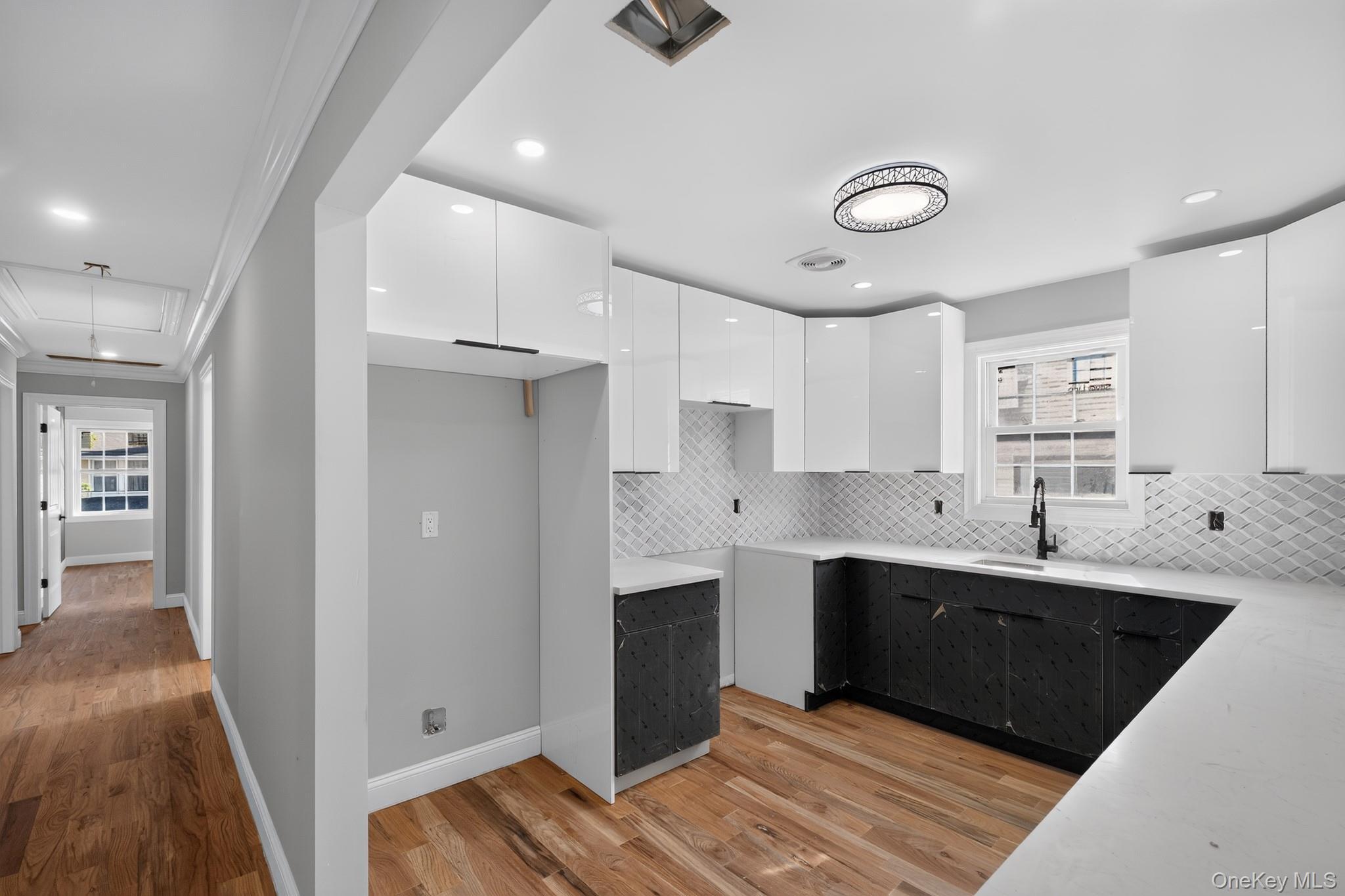 Single Family 135th Avenue Queens, NY 11413, MLS-1016836-25