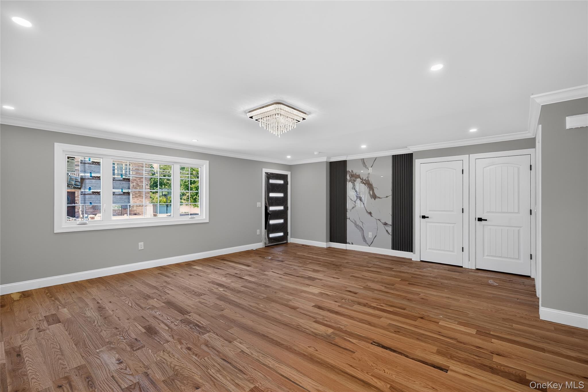 Single Family 135th Avenue Queens, NY 11413, MLS-1016836-3