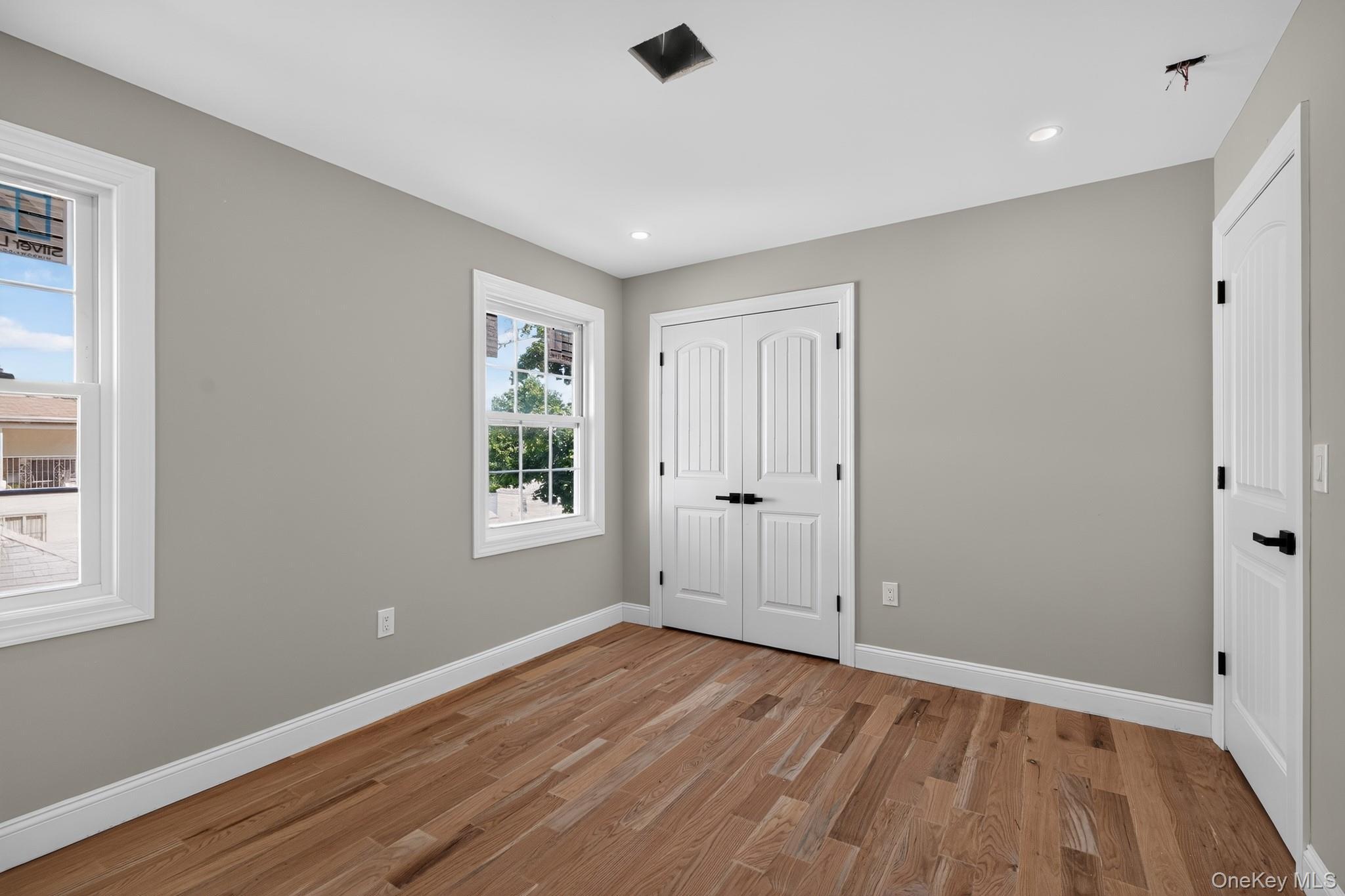 Single Family 135th Avenue Queens, NY 11413, MLS-1016836-30