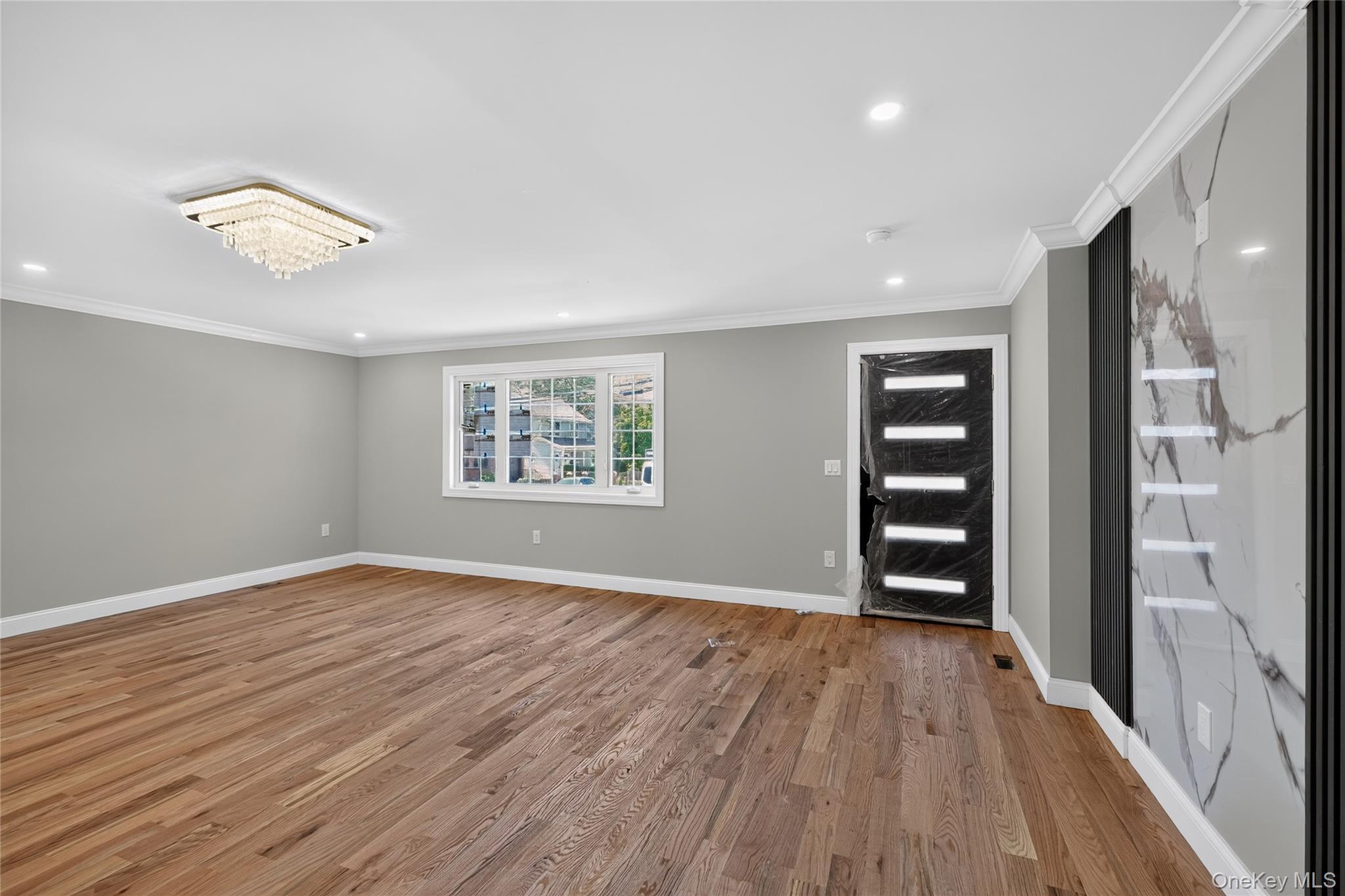 Single Family 135th Avenue Queens, NY 11413, MLS-1016836-5