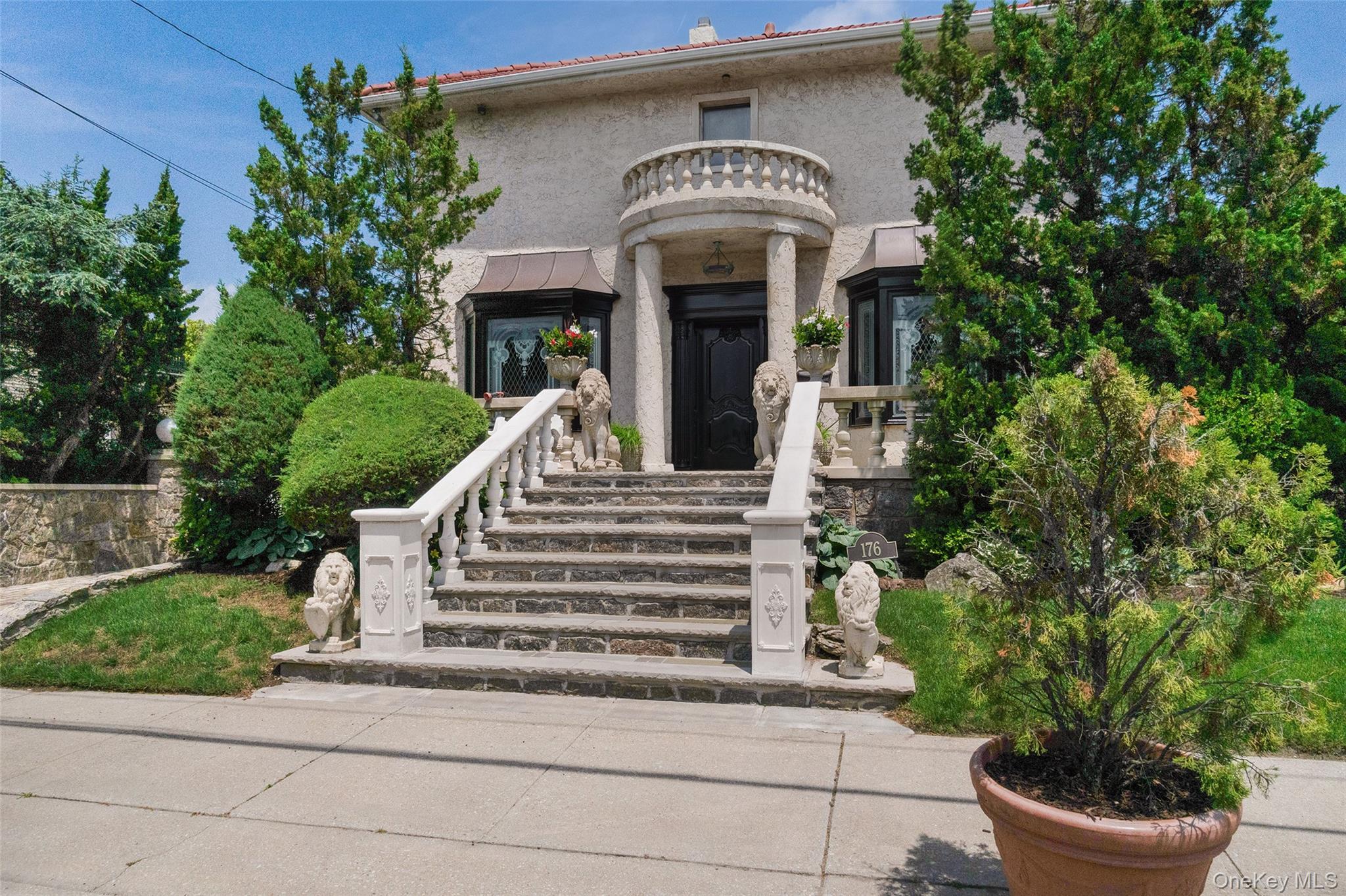 Single Family Beach 143rd Street Queens, NY 11694, MLS-1016844-25