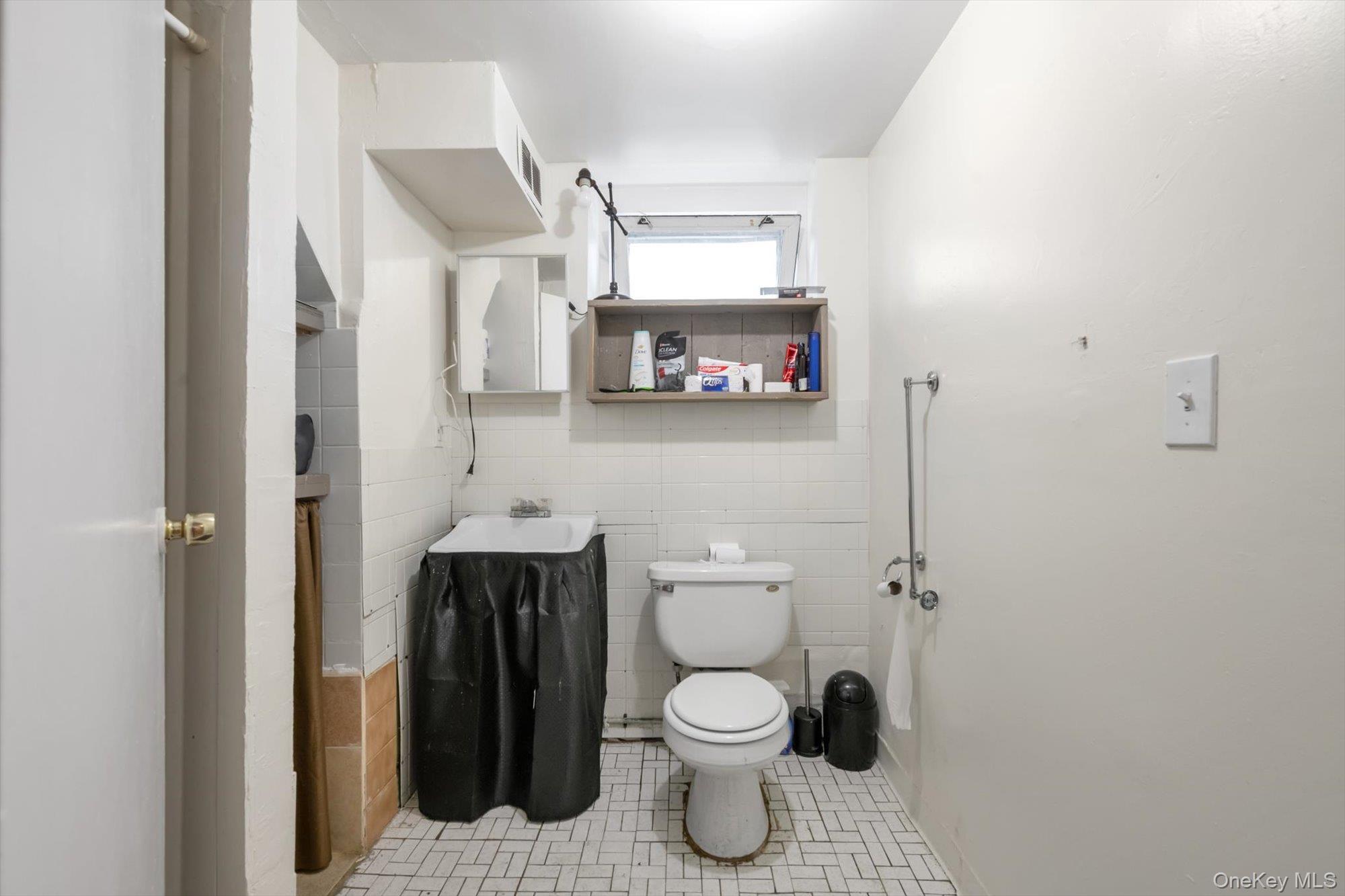 Single Family 56th Street Queens, NY 11377, MLS-1016901-19