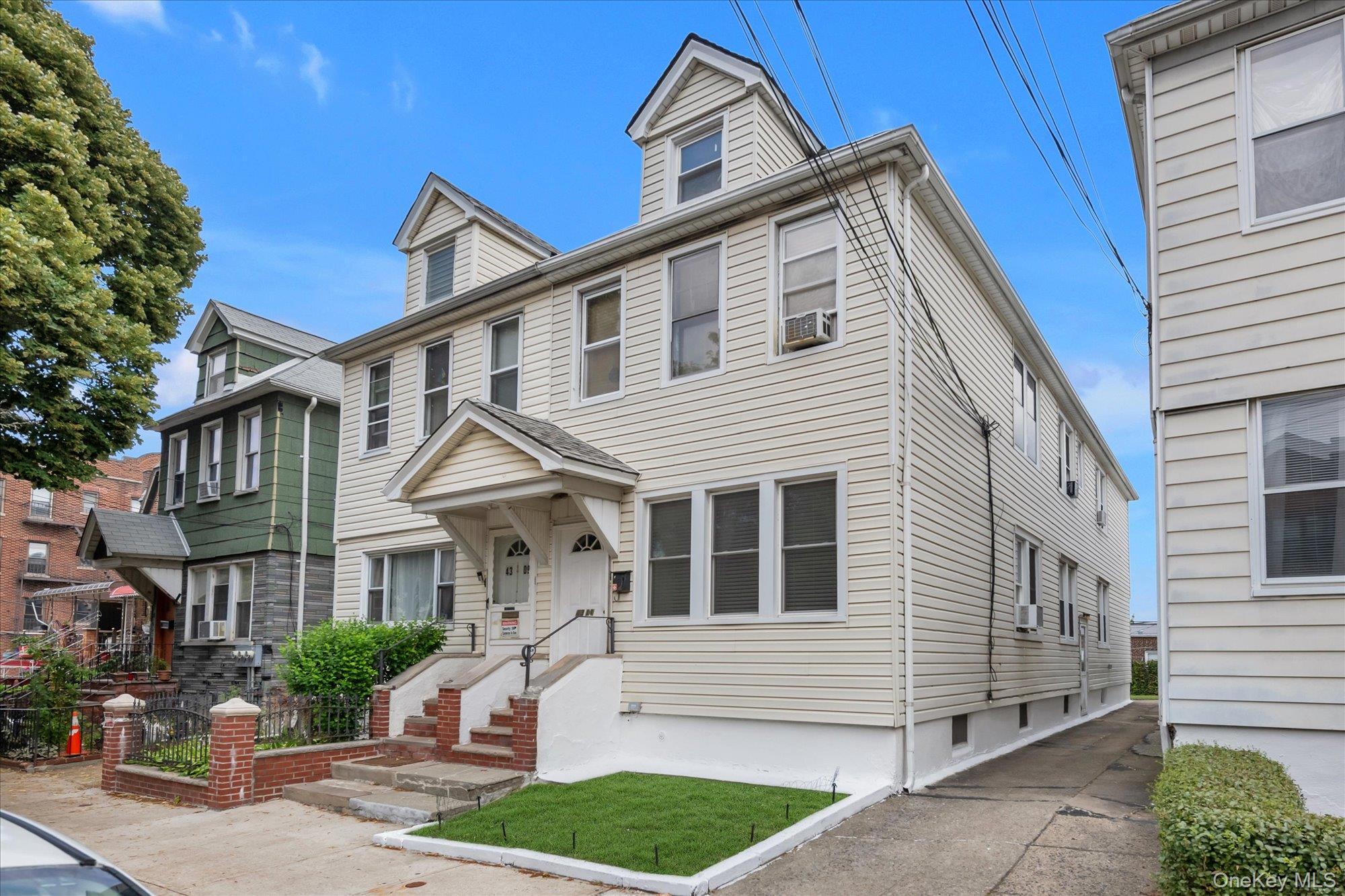 Single Family 56th Street  Queens, NY 11377, MLS-1016901-21