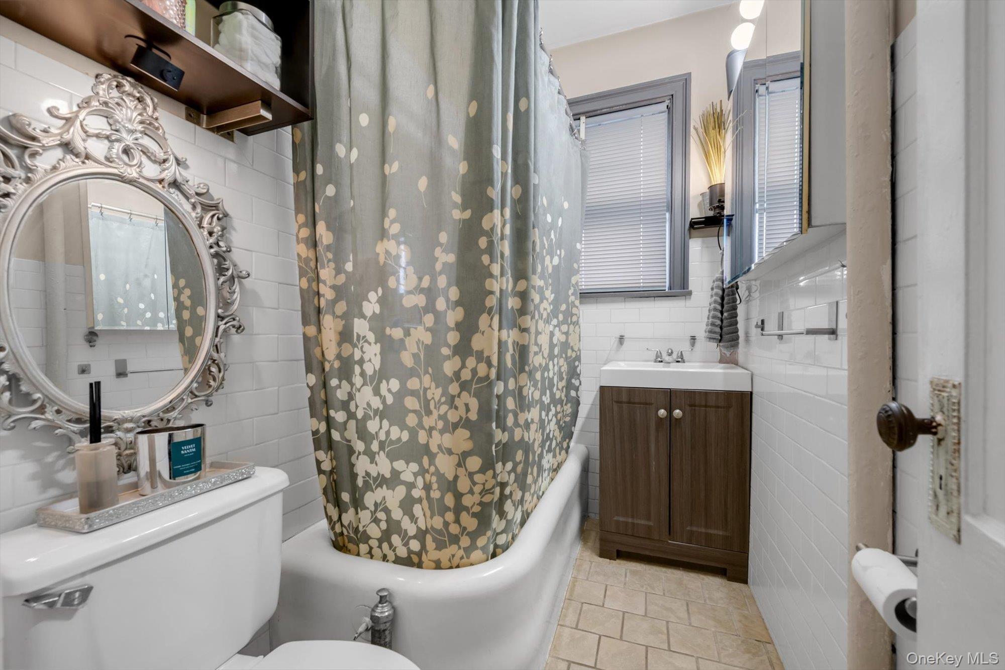 Single Family 56th Street Queens, NY 11377, MLS-1016901-7