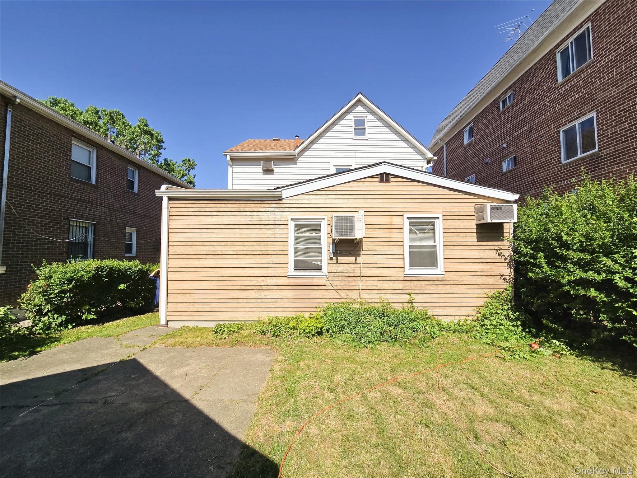 Single Family 170th Street Queens, NY 11365, MLS-1016909-44
