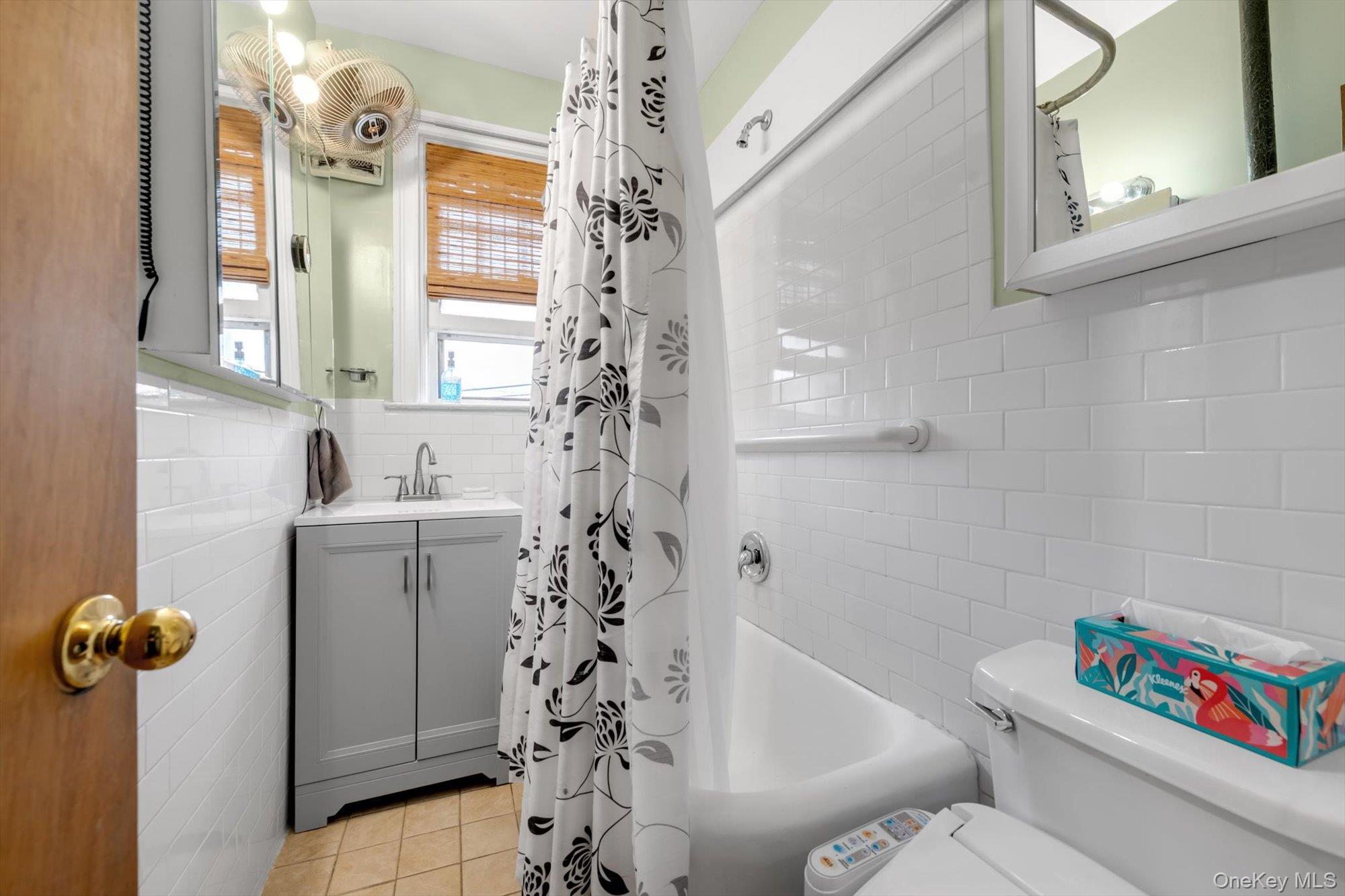 Single Family 56th Street  Queens, NY 11377, MLS-1016919-8