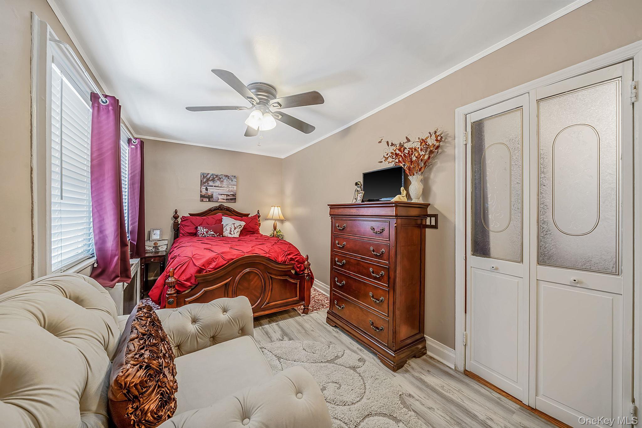 Single Family Wilkinson Avenue Bronx, NY 10461, MLS-1016945-13