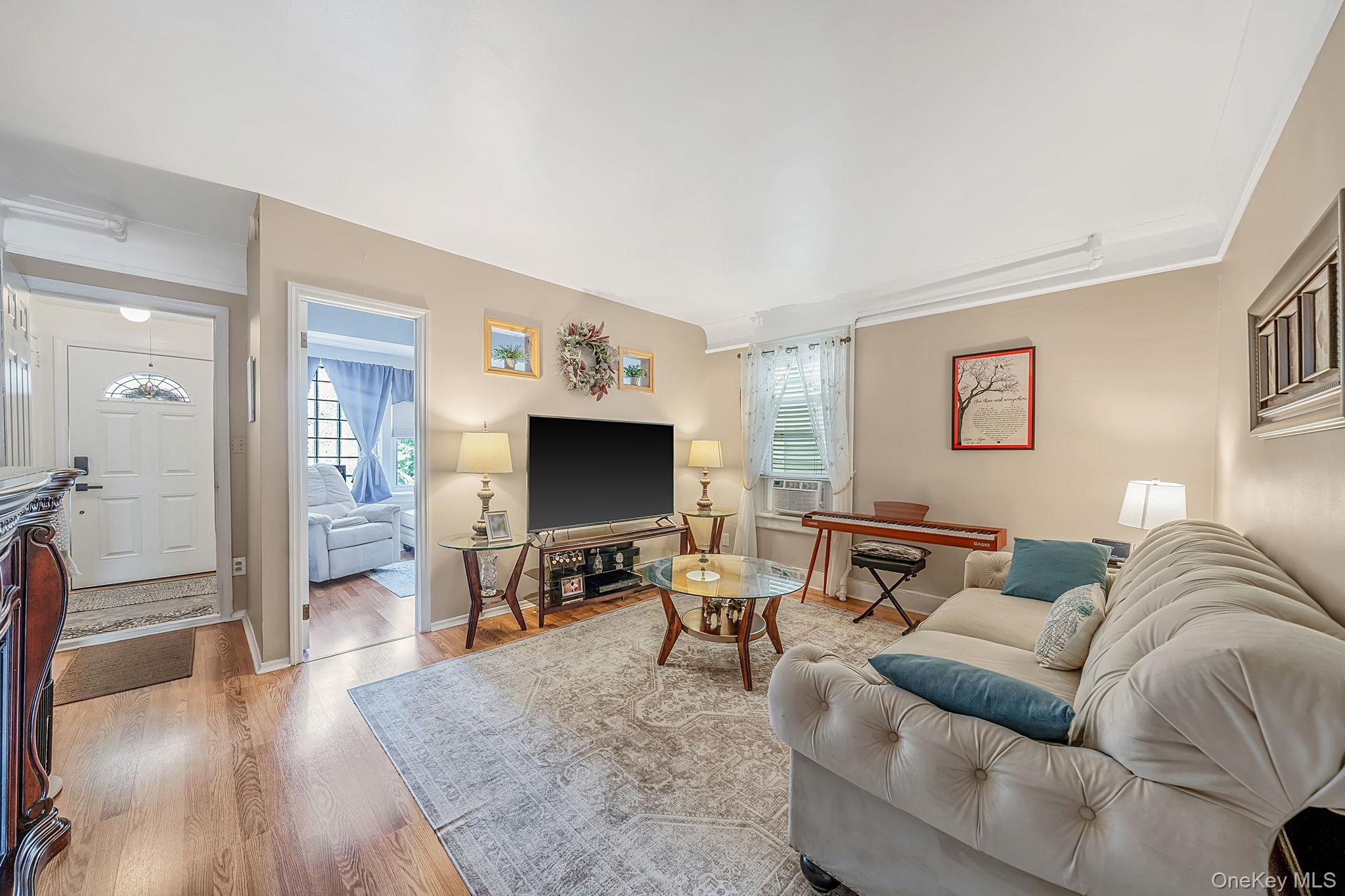 Single Family Wilkinson Avenue Bronx, NY 10461, MLS-1016945-5