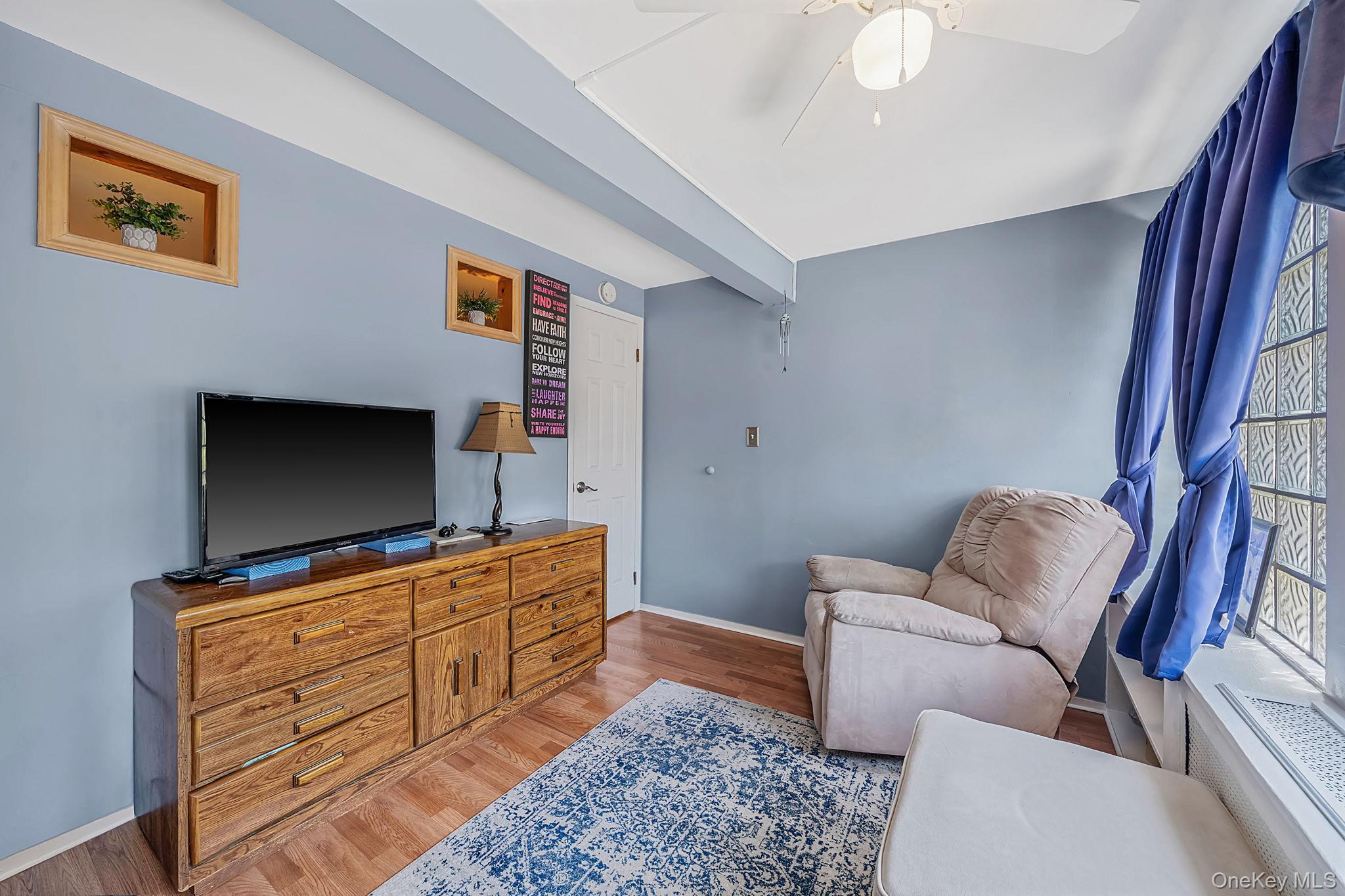 Single Family Wilkinson Avenue Bronx, NY 10461, MLS-1016945-7