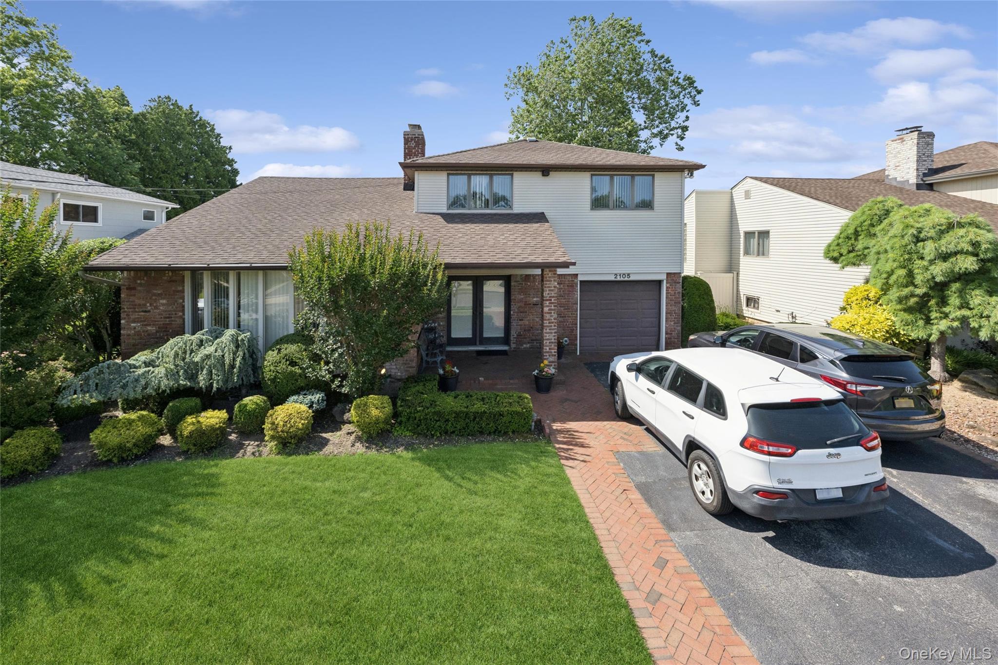 Single Family Holland Way Nassau County, NY 11566, MLS-1016947-33